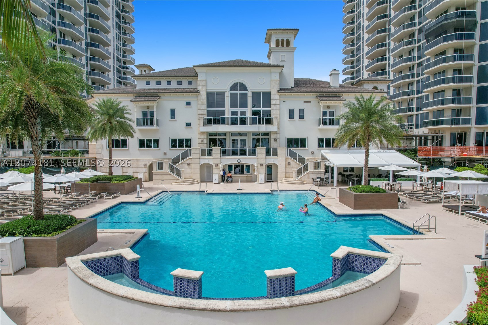 4775 Collins Ave #2208, Miami Beach FL 33140