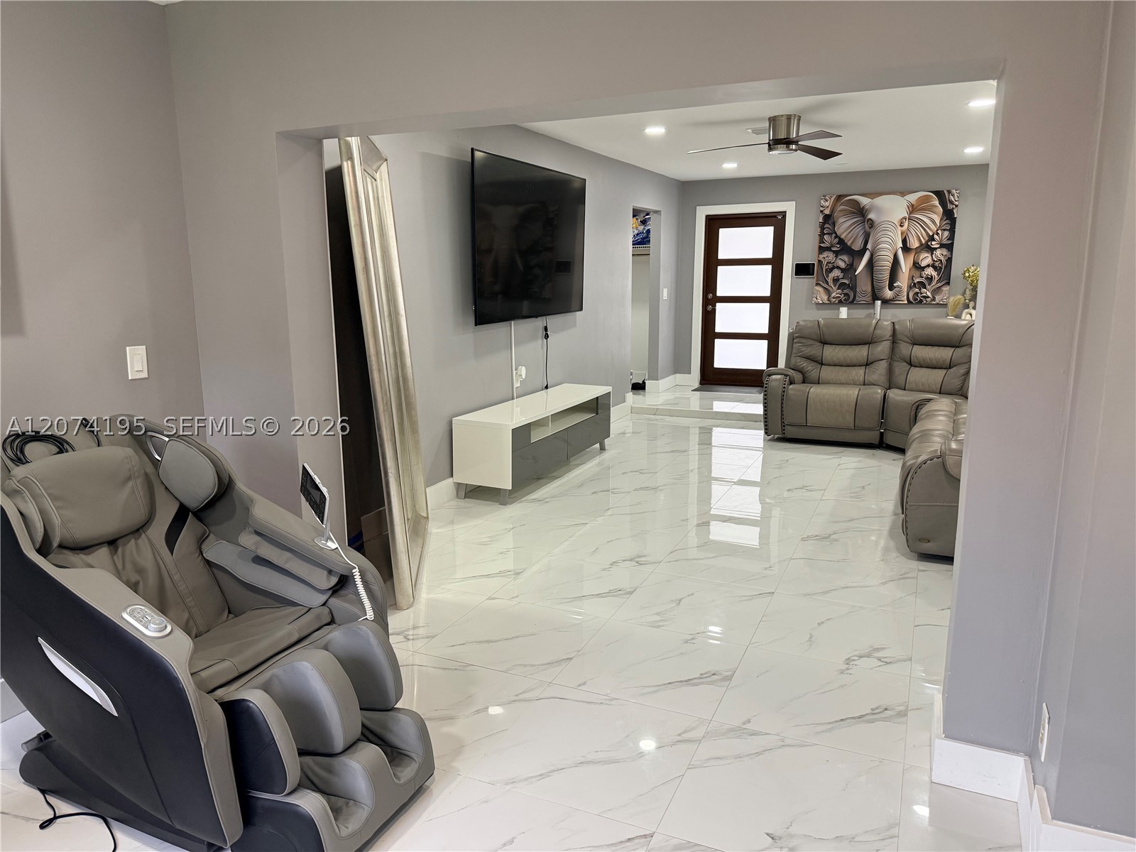6710 SW 10th Ct, North Lauderdale FL 33068