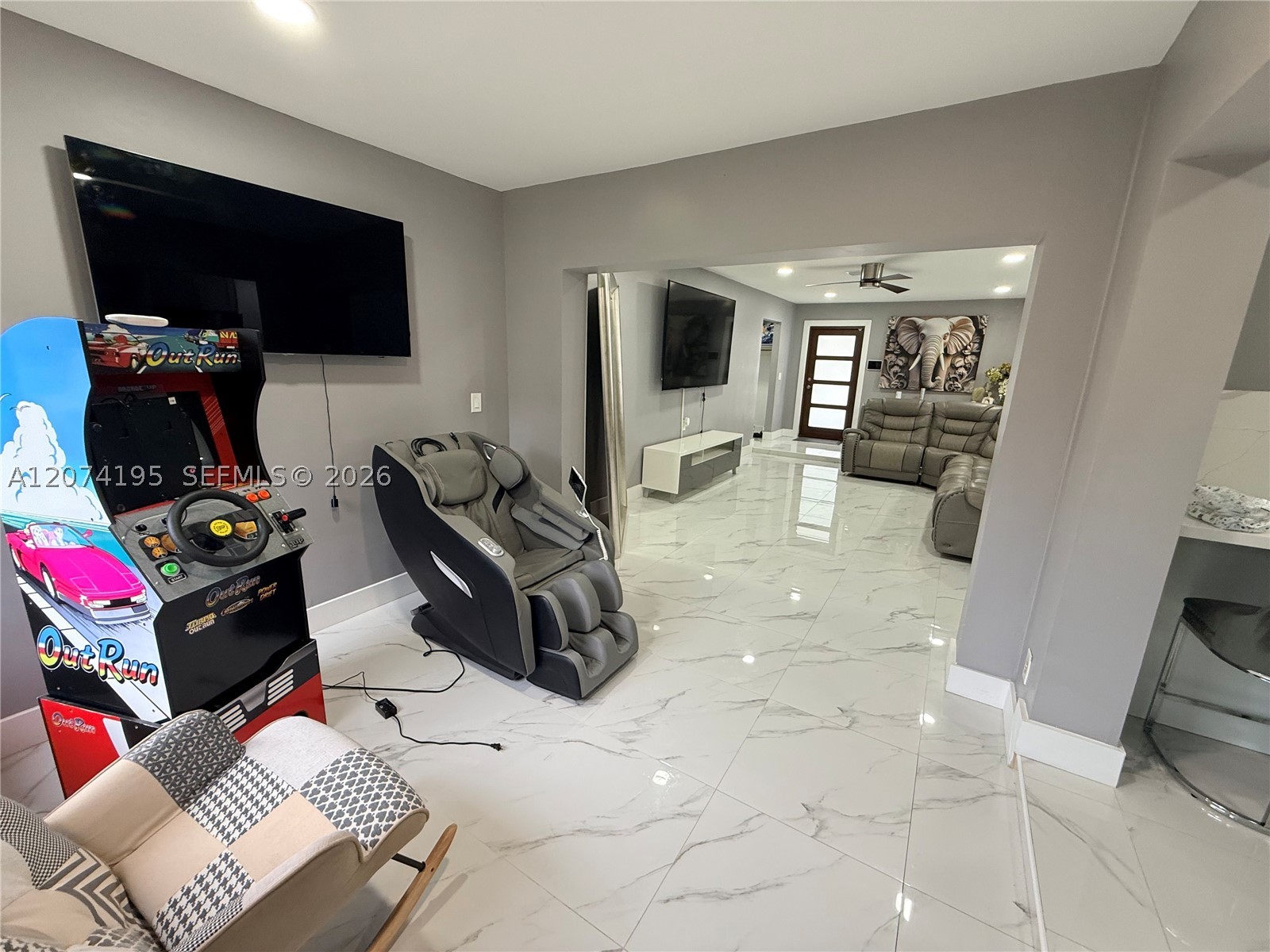 6710 SW 10th Ct, North Lauderdale FL 33068