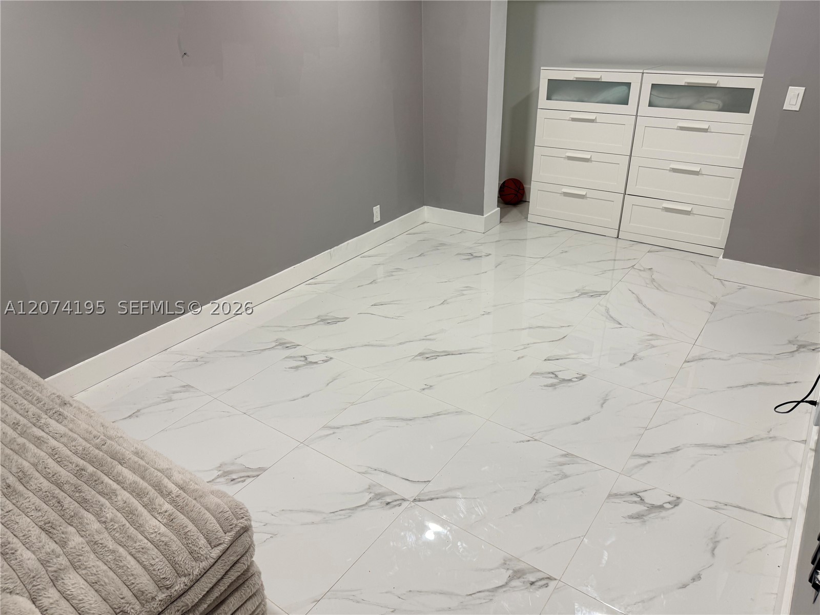6710 SW 10th Ct, North Lauderdale FL 33068