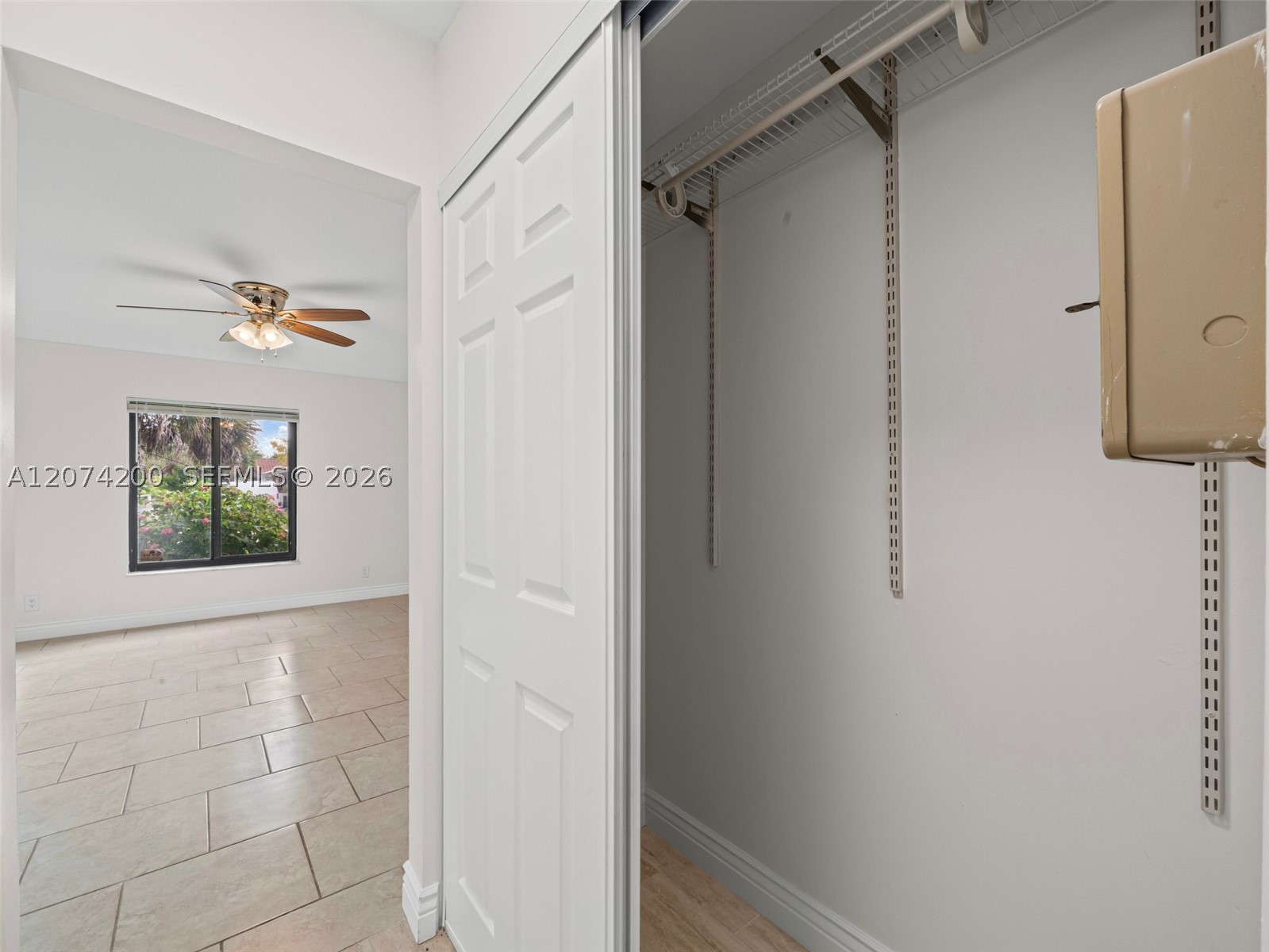 10251 NW 39th Ct, Coral Springs FL 33065