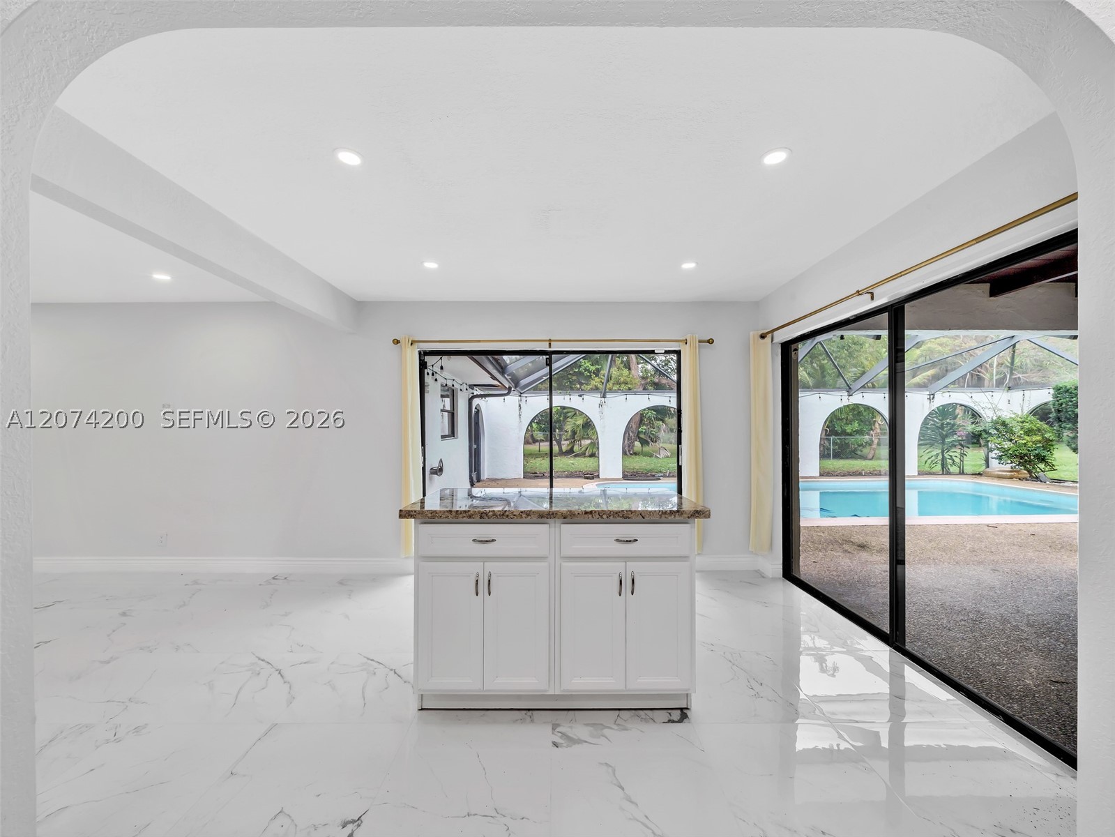 10251 NW 39th Ct, Coral Springs FL 33065