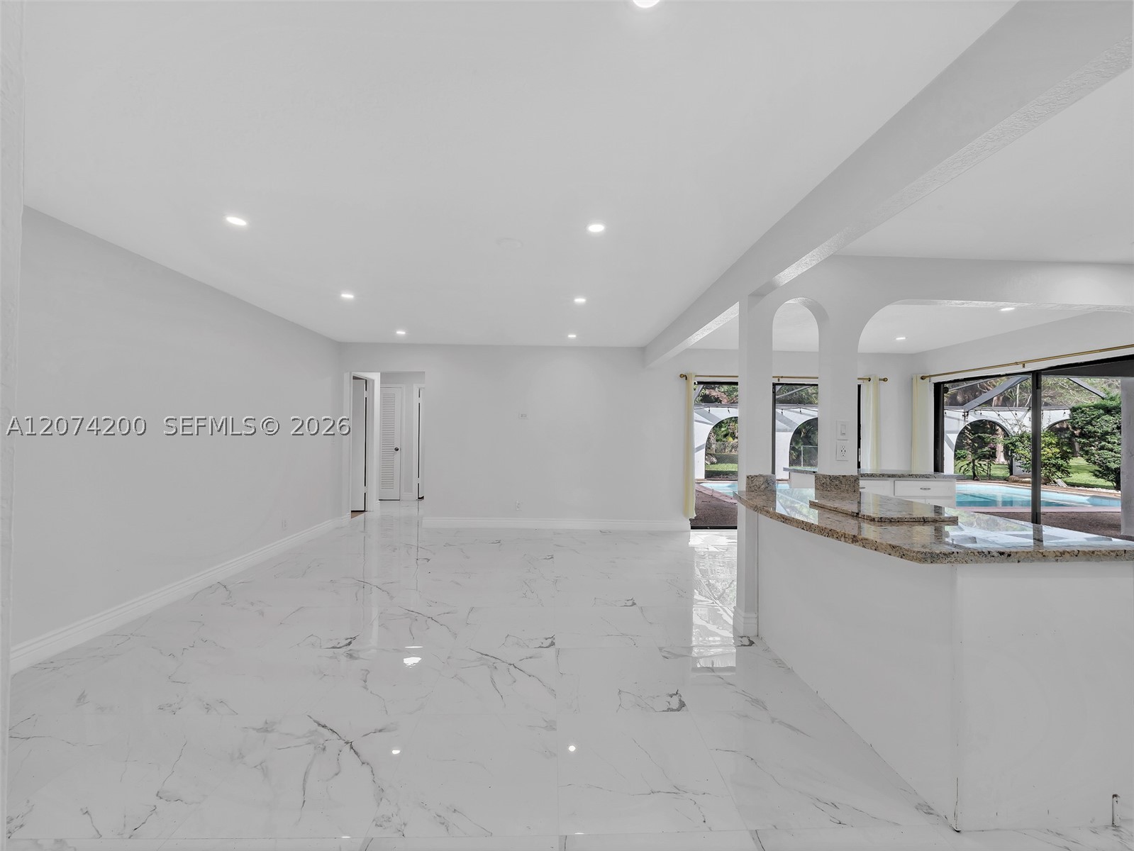 10251 NW 39th Ct, Coral Springs FL 33065