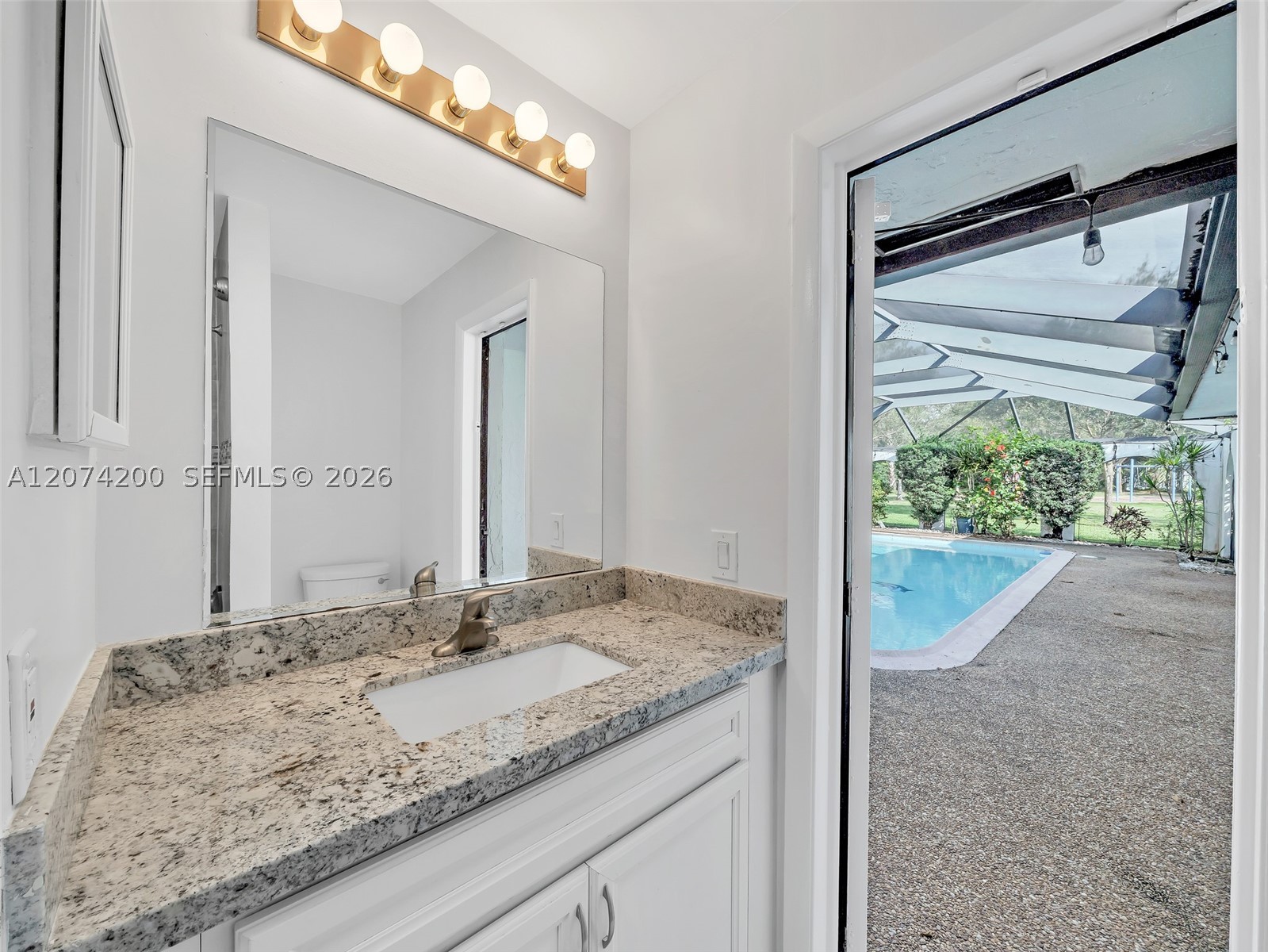 10251 NW 39th Ct, Coral Springs FL 33065