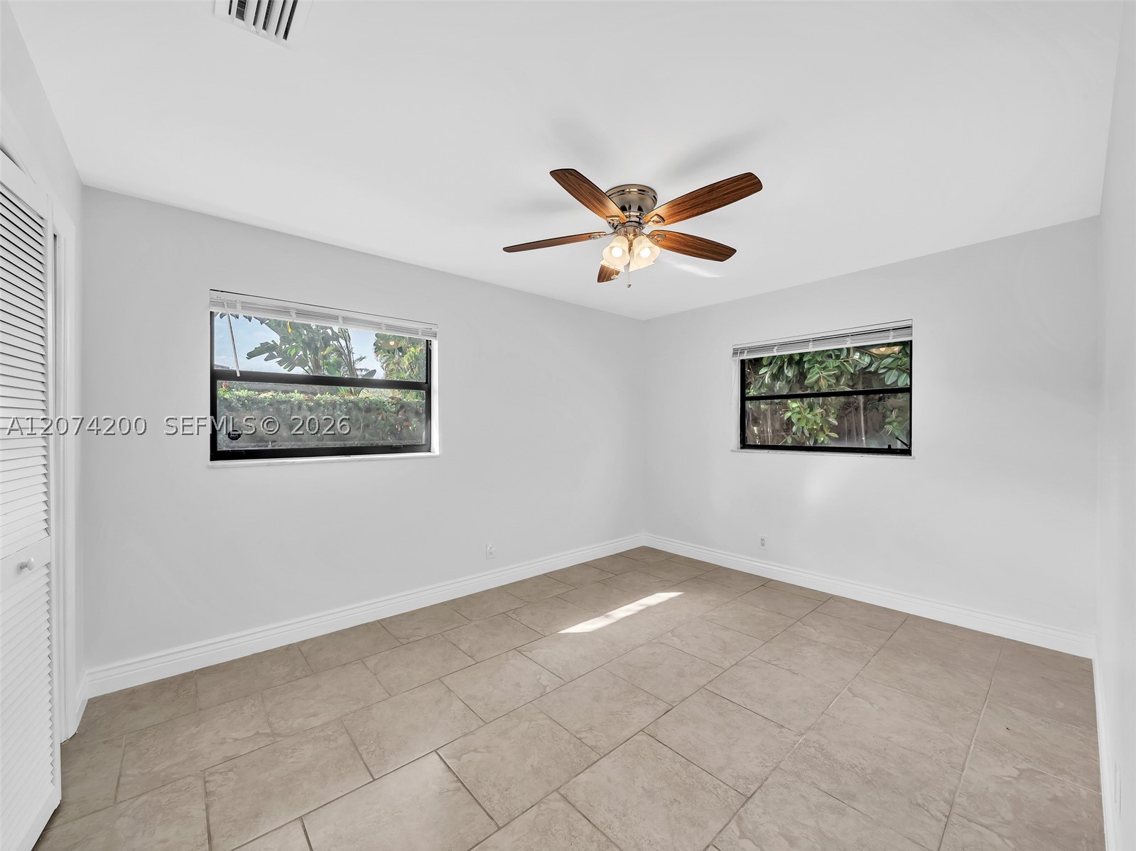10251 NW 39th Ct, Coral Springs FL 33065