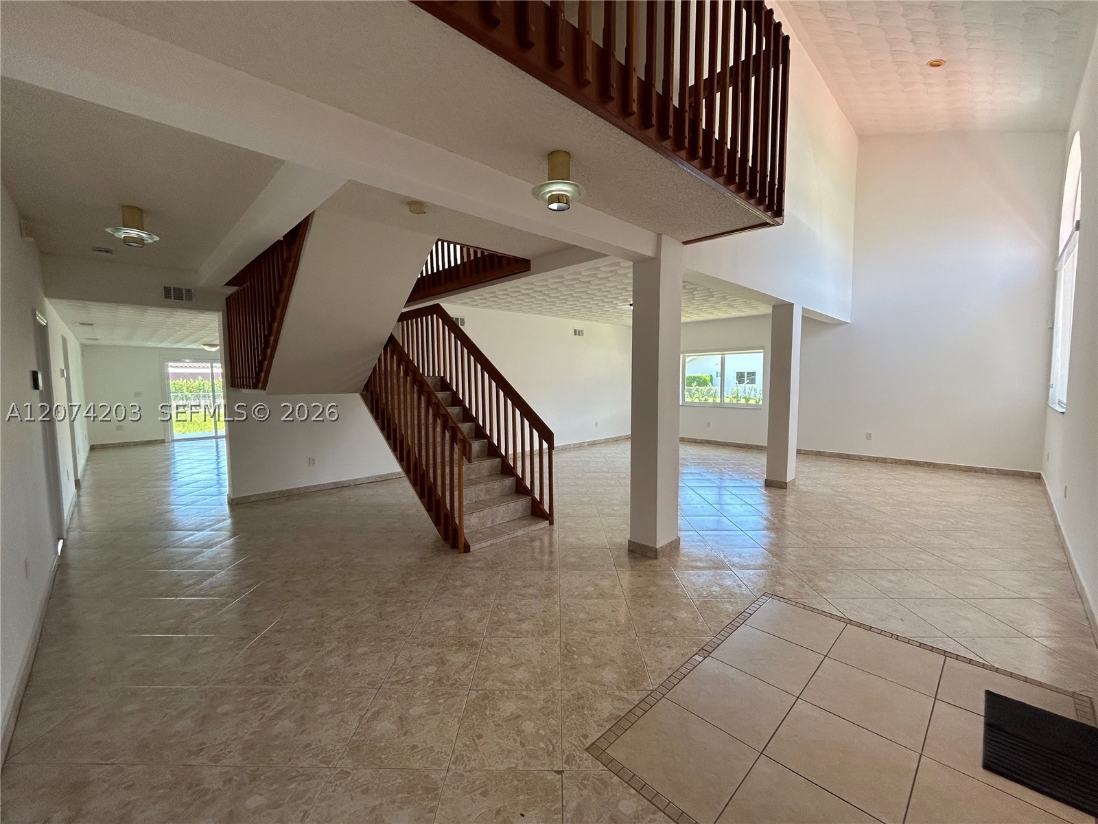 6611 SW 99th Ave, Miami FL 33173