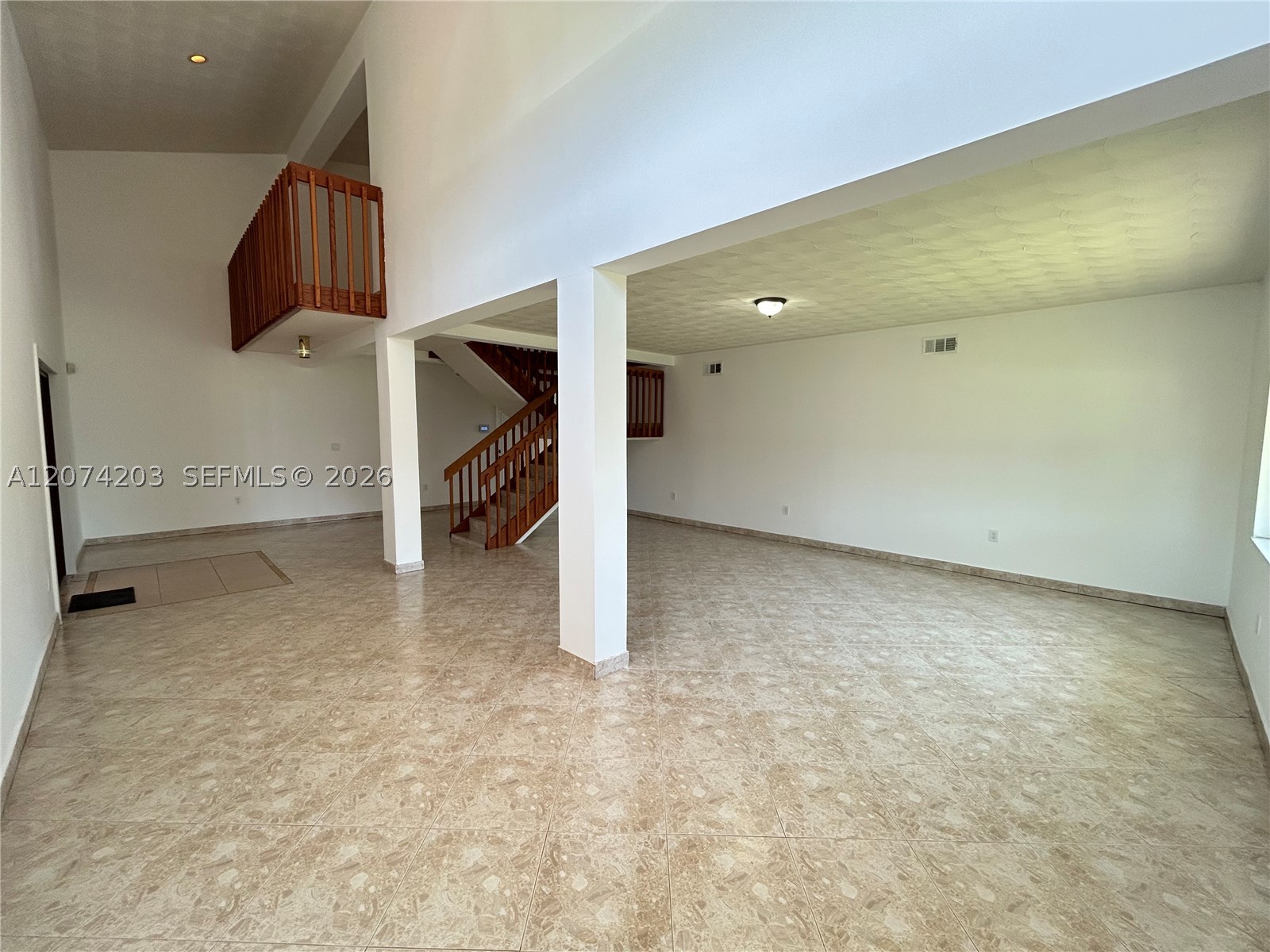 6611 SW 99th Ave, Miami FL 33173