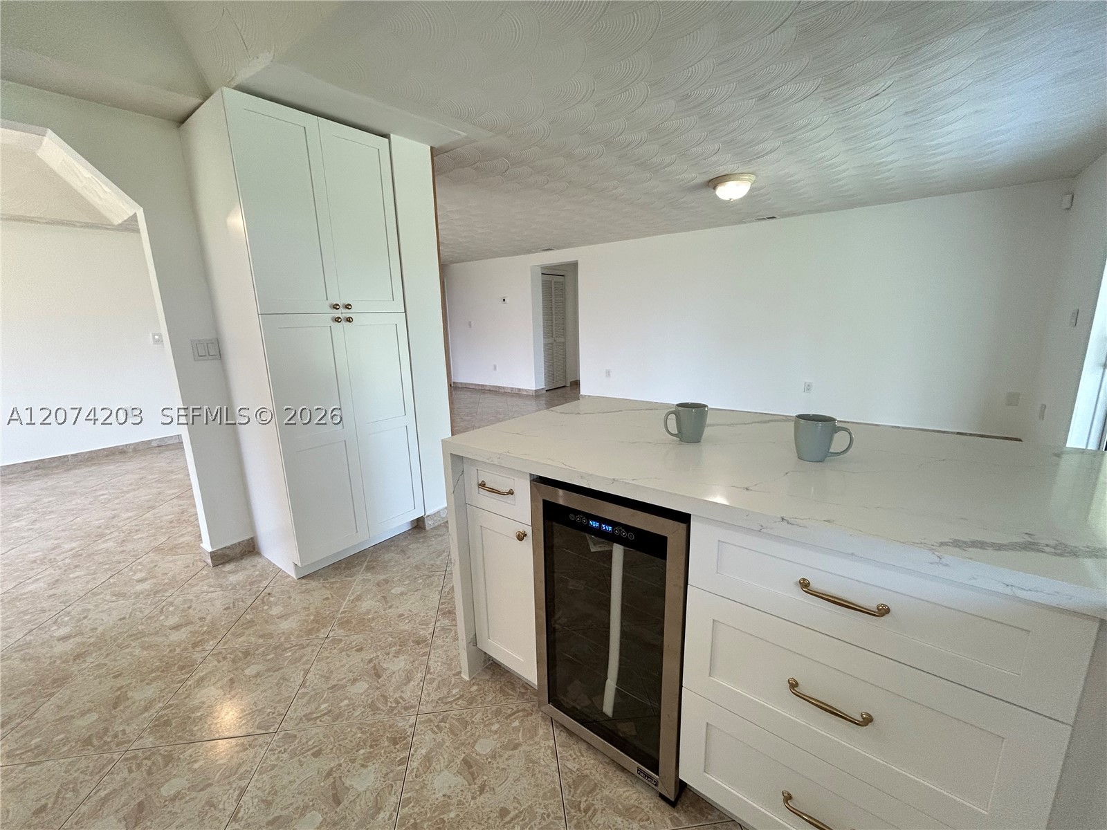 6611 SW 99th Ave, Miami FL 33173