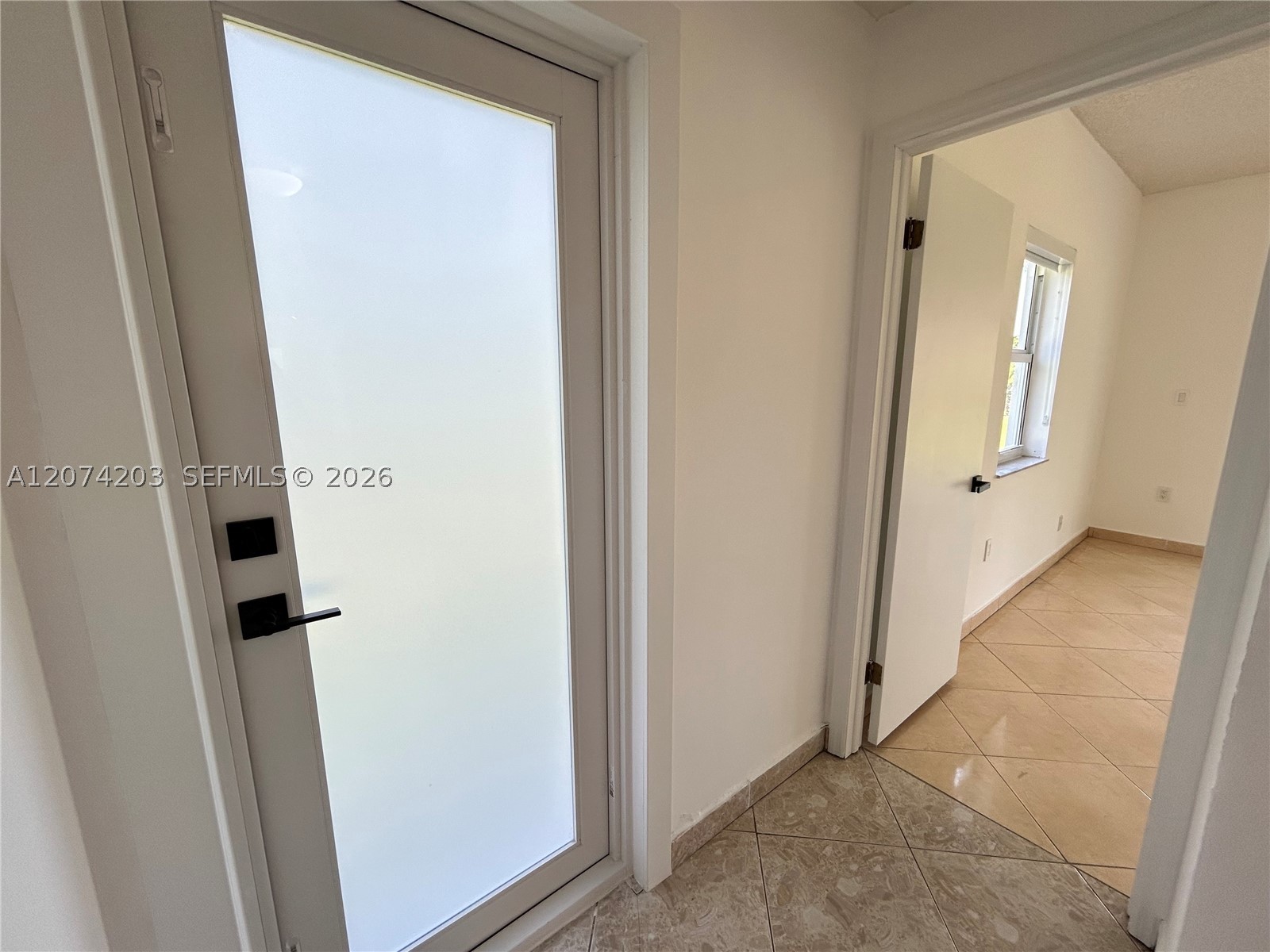 6611 SW 99th Ave, Miami FL 33173