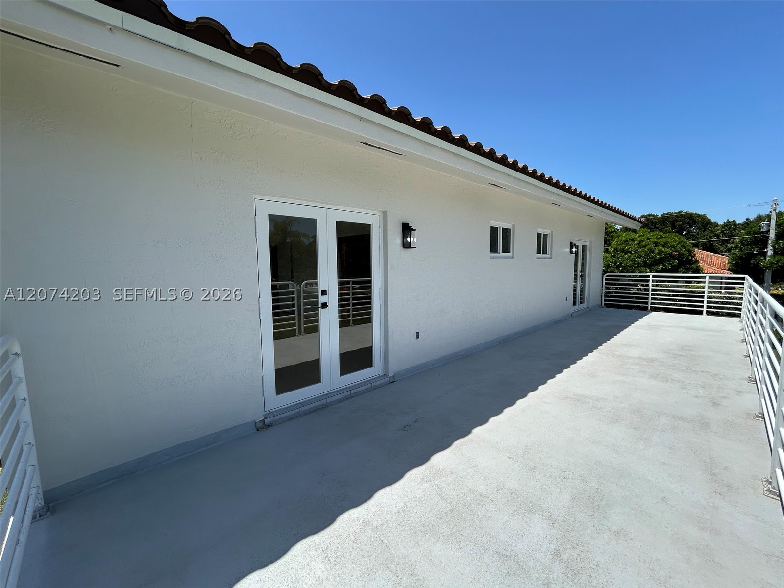 6611 SW 99th Ave, Miami FL 33173