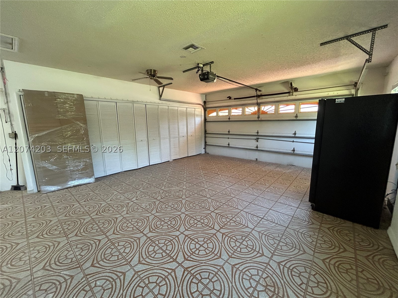 6611 SW 99th Ave, Miami FL 33173