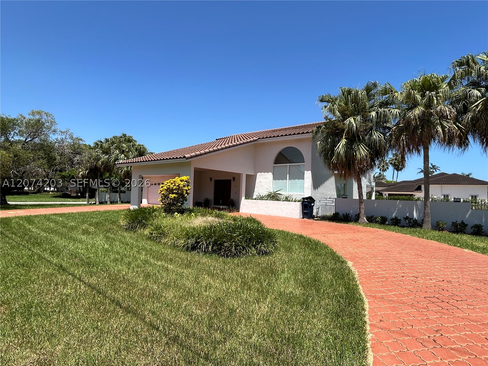 6611 SW 99th Ave, Miami FL 33173