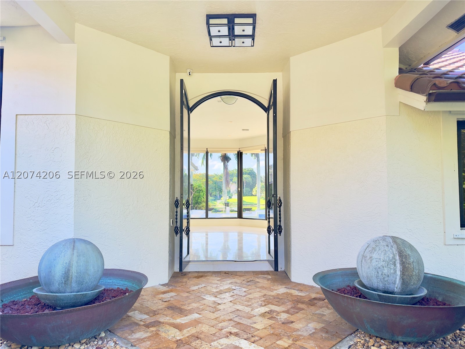 2880 Windmill Ranch Rd, Weston FL 33331