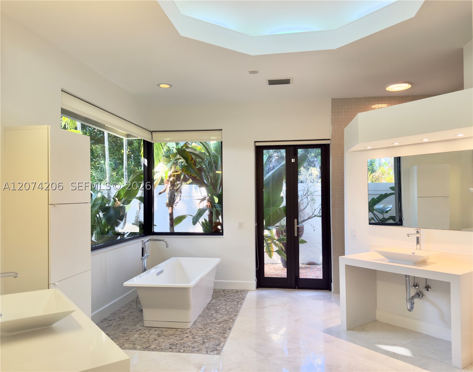 2880 Windmill Ranch Rd, Weston FL 33331