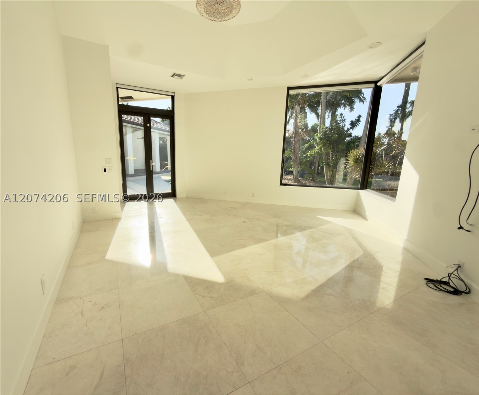 2880 Windmill Ranch Rd, Weston FL 33331