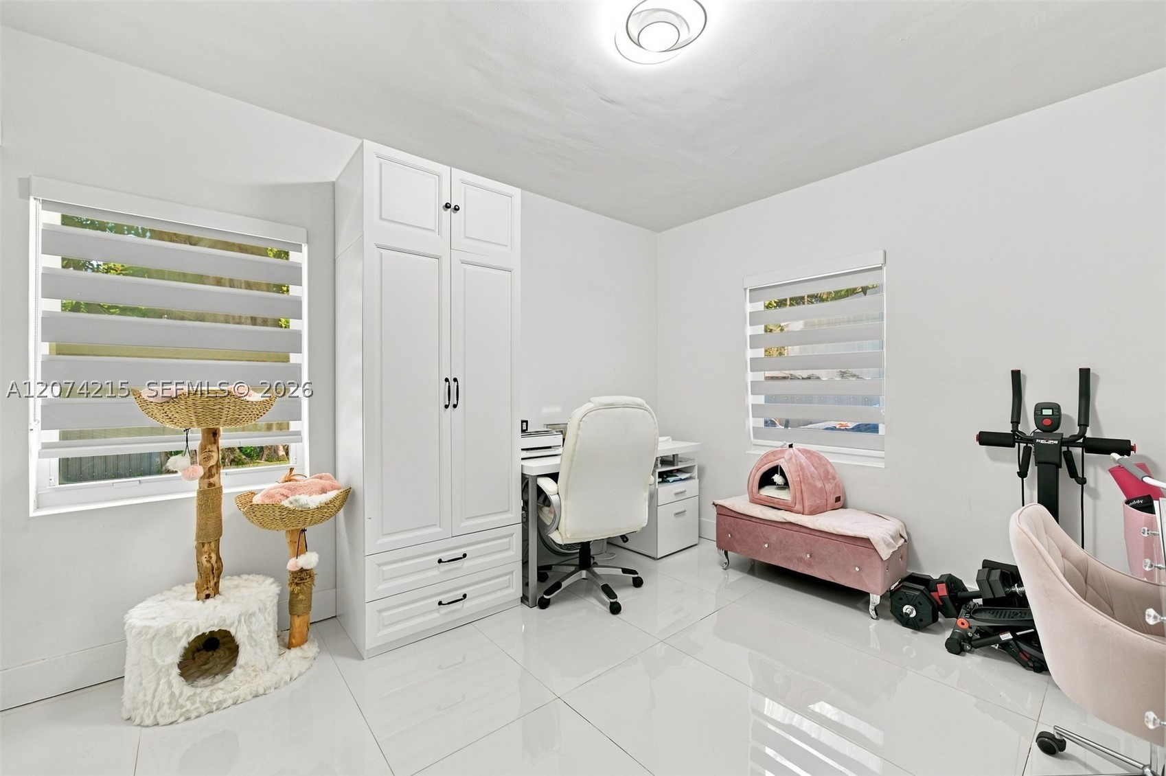 367 NE 86th St, El Portal FL 33138