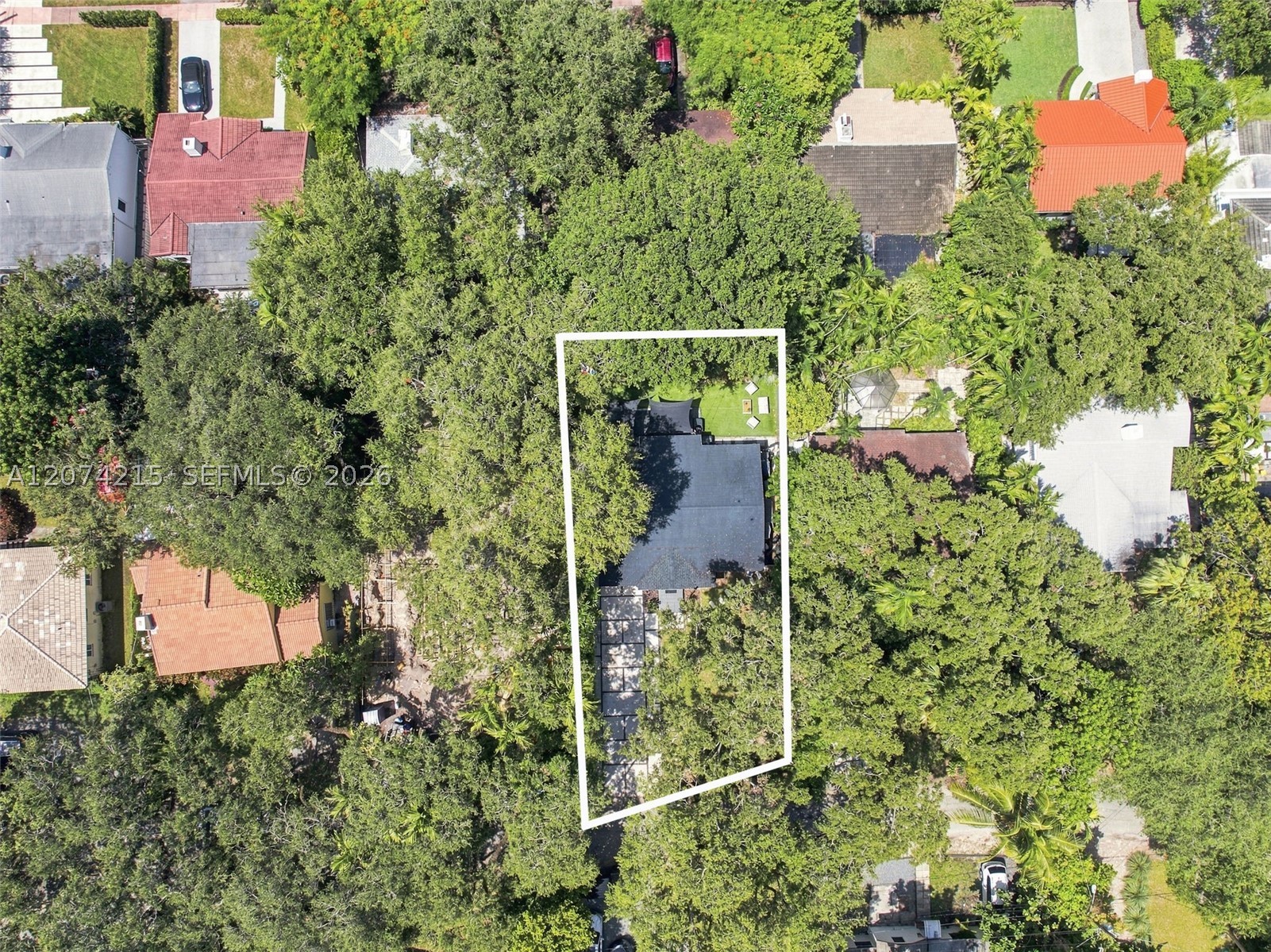 367 NE 86th St, El Portal FL 33138