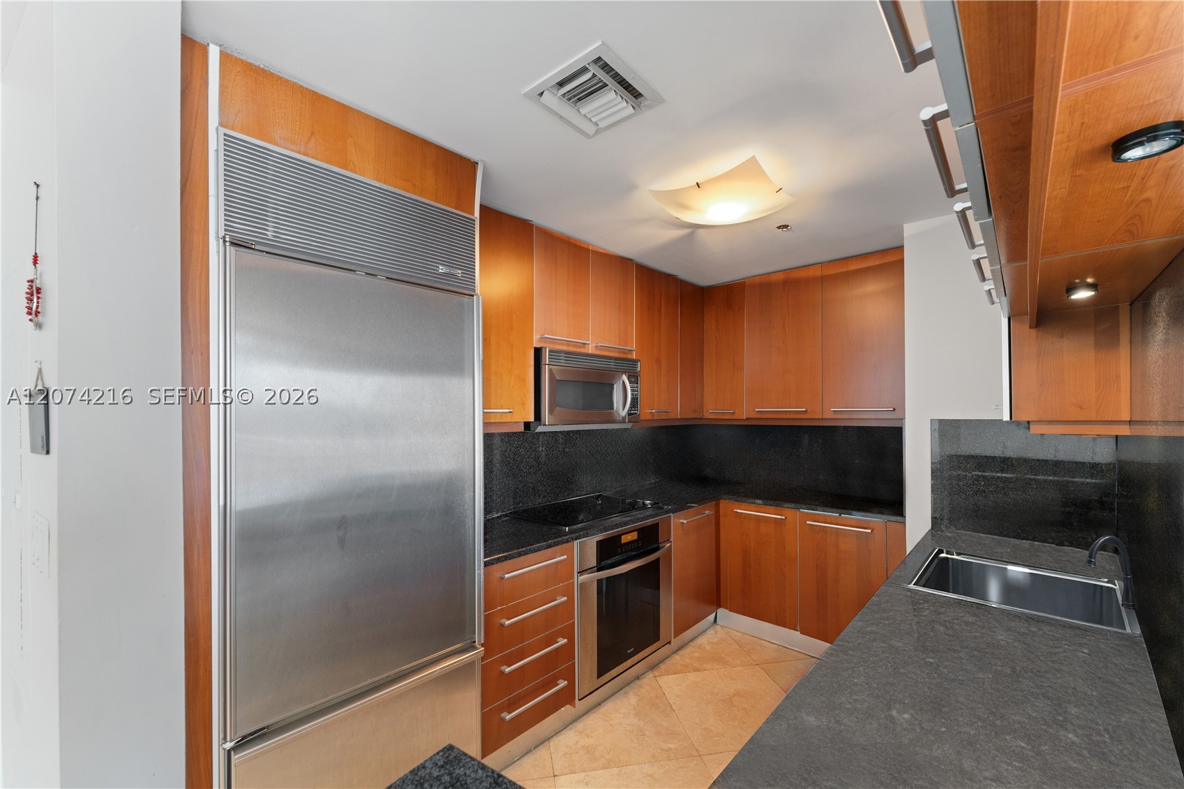 901 Brickell Key Blvd #2801, Miami FL 33131