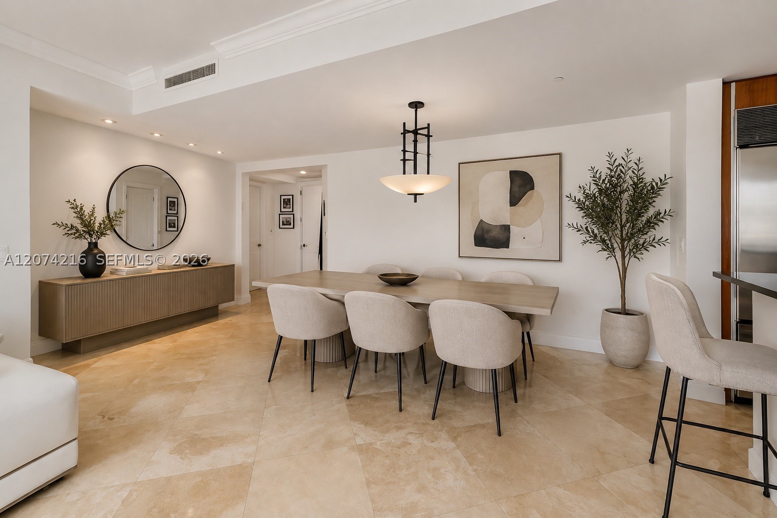 901 Brickell Key Blvd #2801, Miami FL 33131