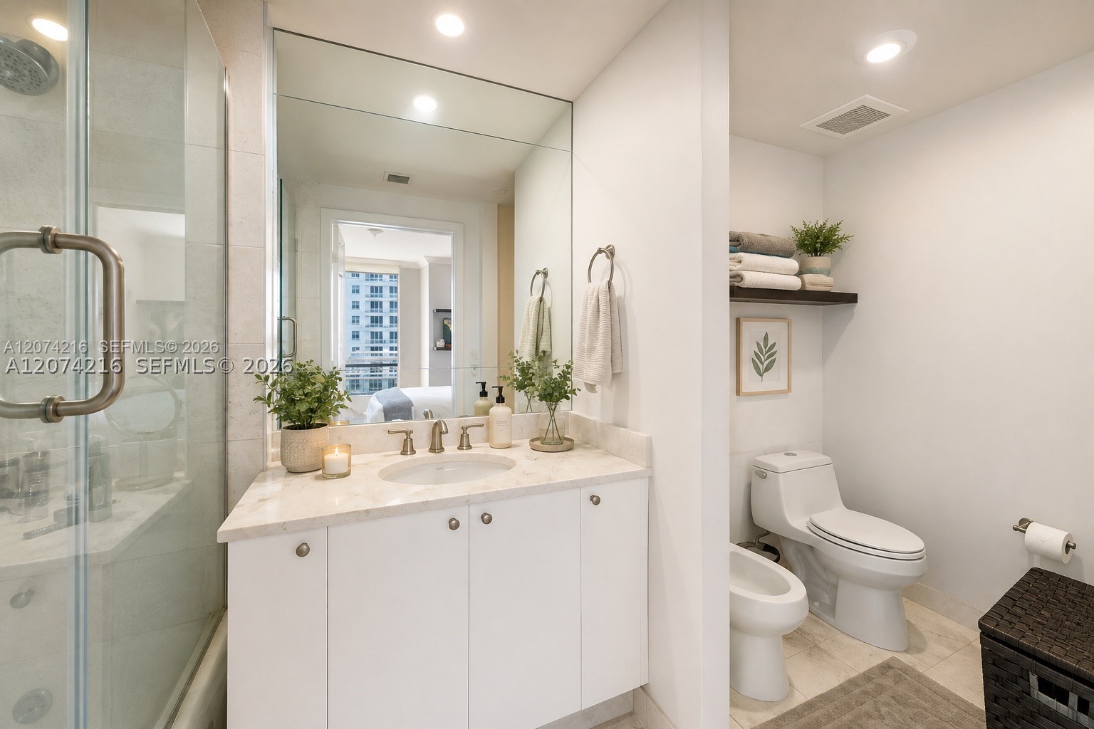 901 Brickell Key Blvd #2801, Miami FL 33131