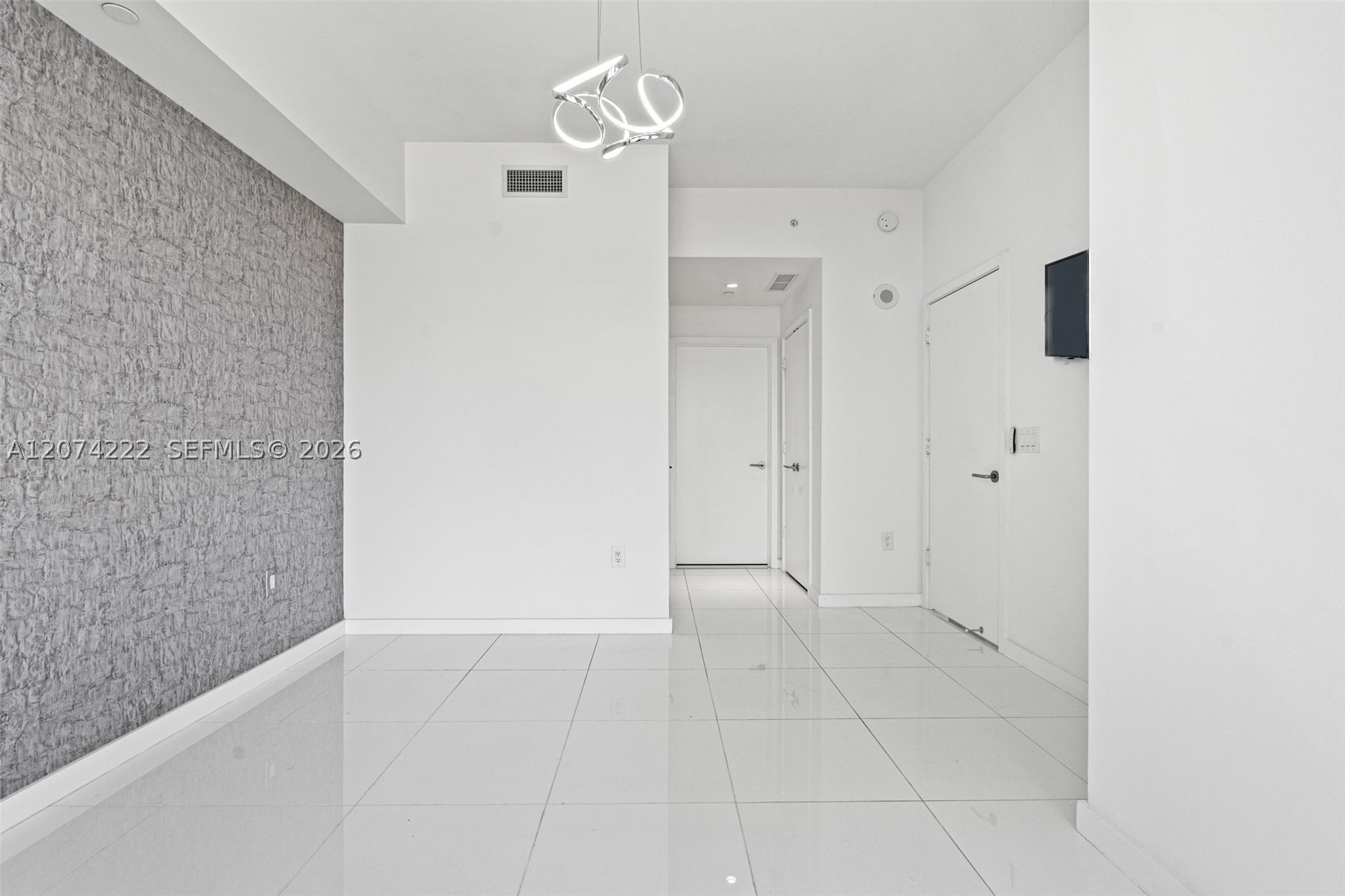 851 NE 1st Ave #1506, Miami FL 33132