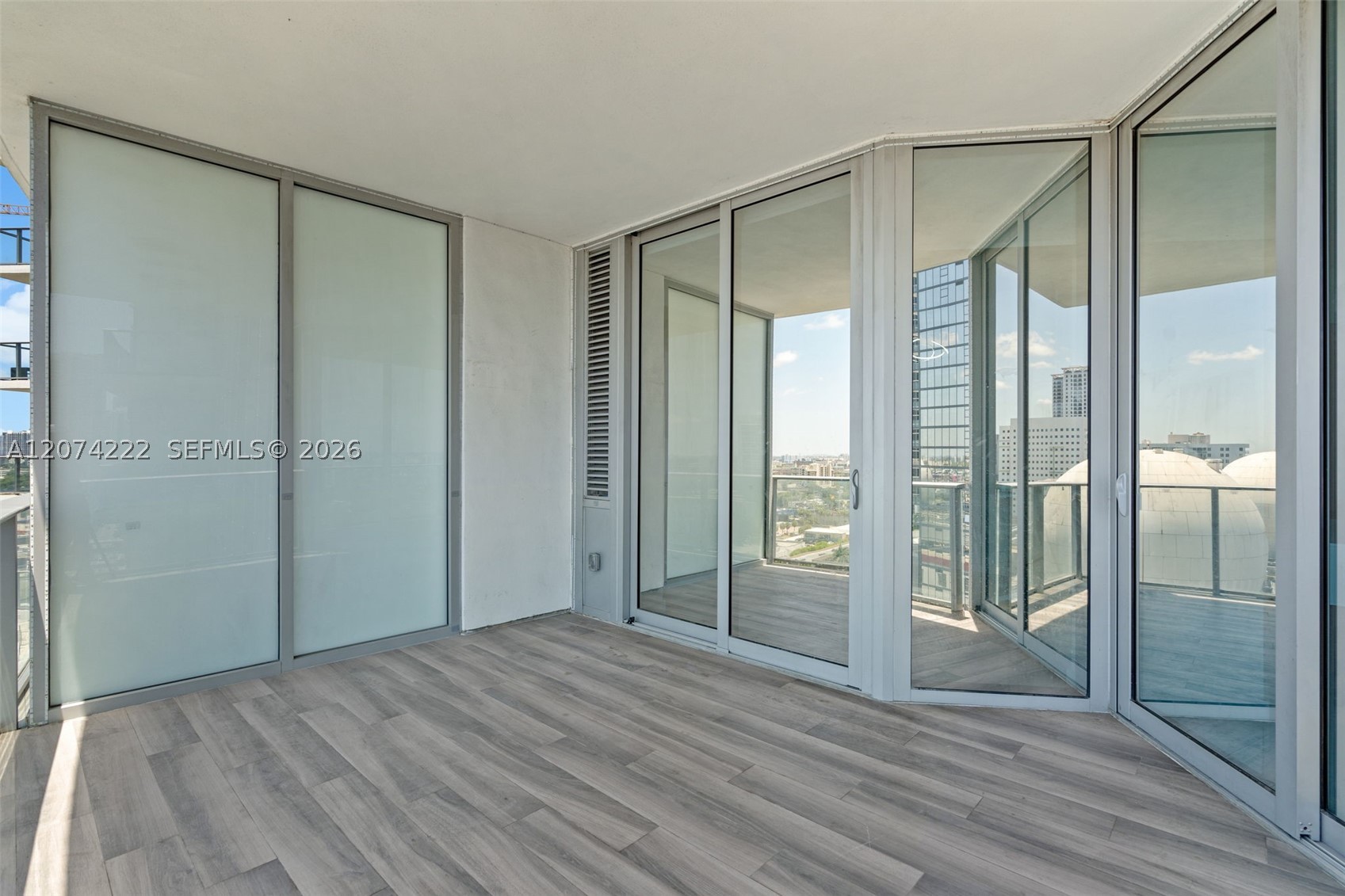 851 NE 1st Ave #1506, Miami FL 33132