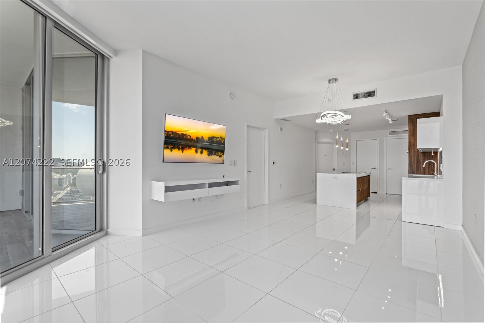 851 NE 1st Ave #1506, Miami FL 33132