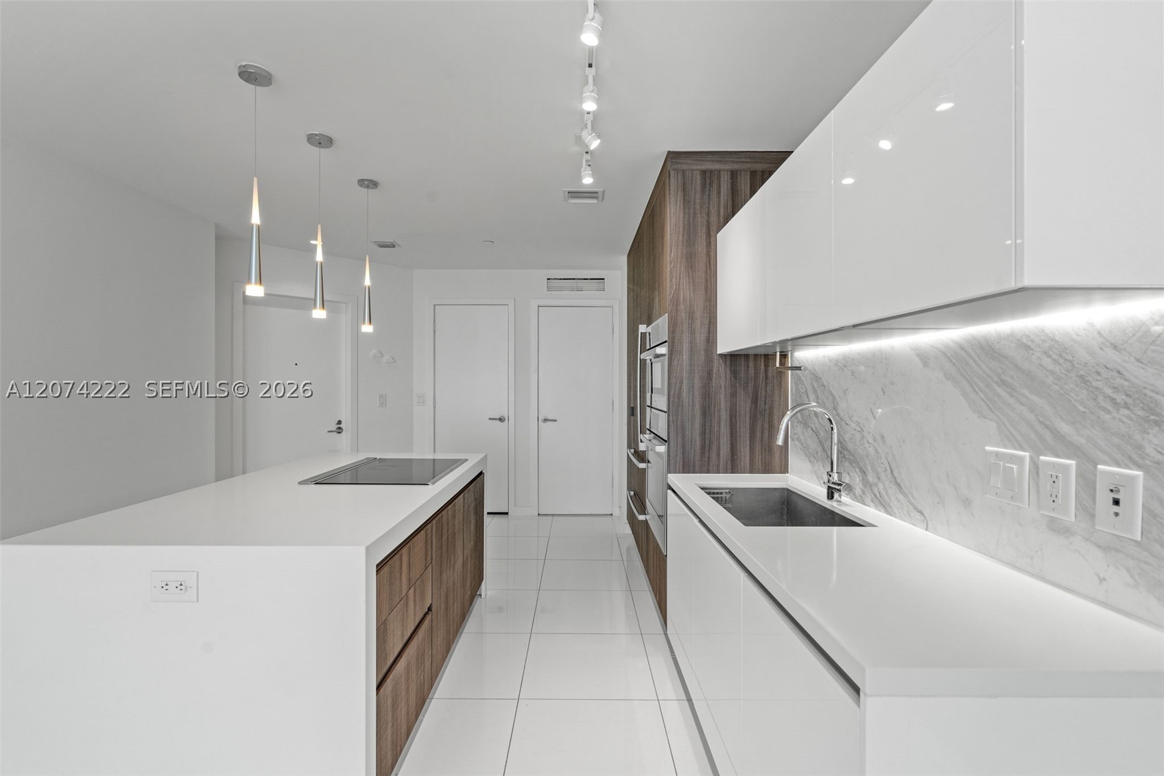 851 NE 1st Ave #1506, Miami FL 33132