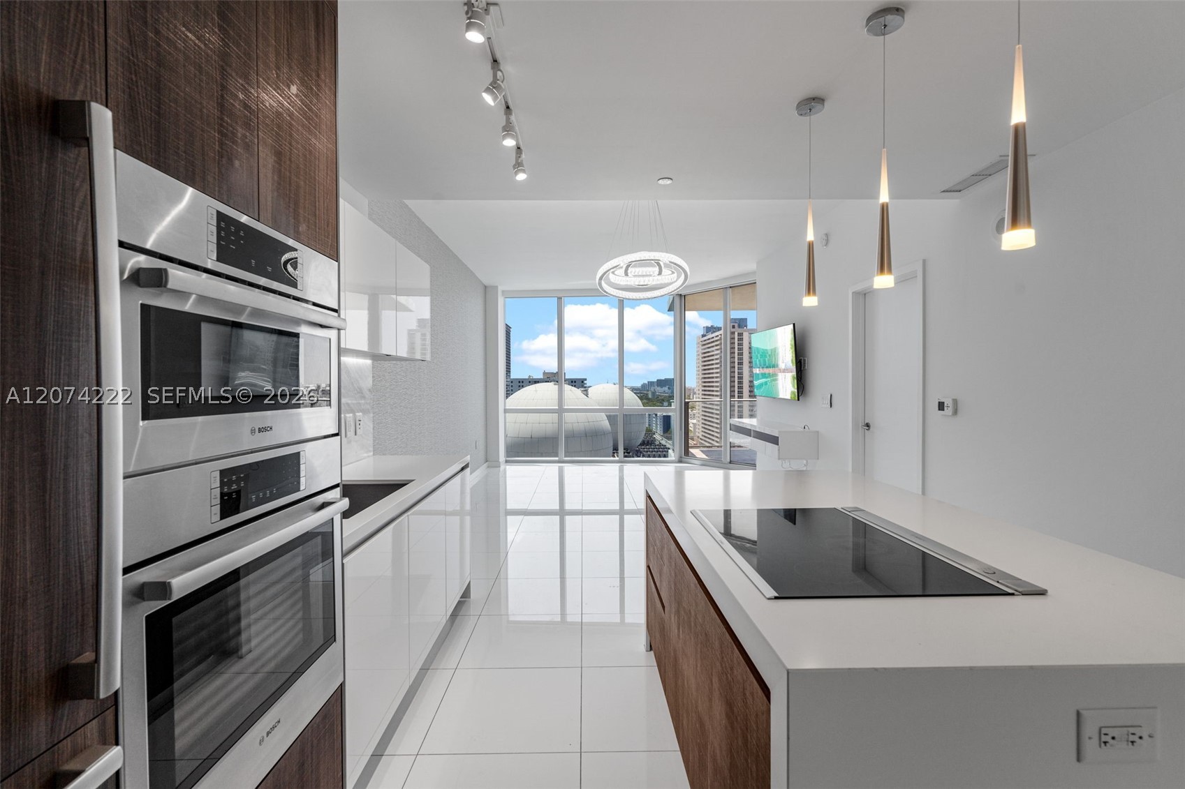 851 NE 1st Ave #1506, Miami FL 33132