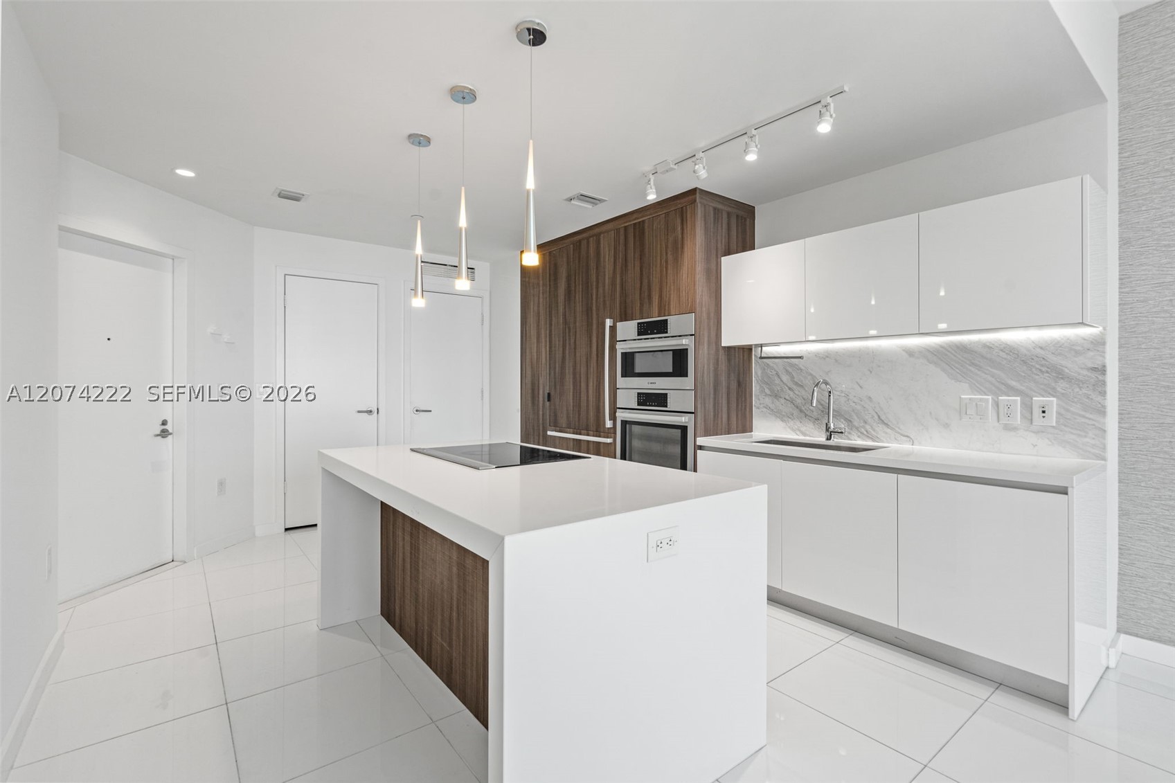 851 NE 1st Ave #1506, Miami FL 33132