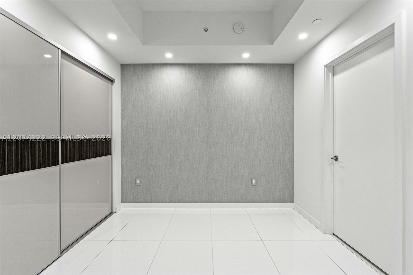 851 NE 1st Ave #1506, Miami FL 33132