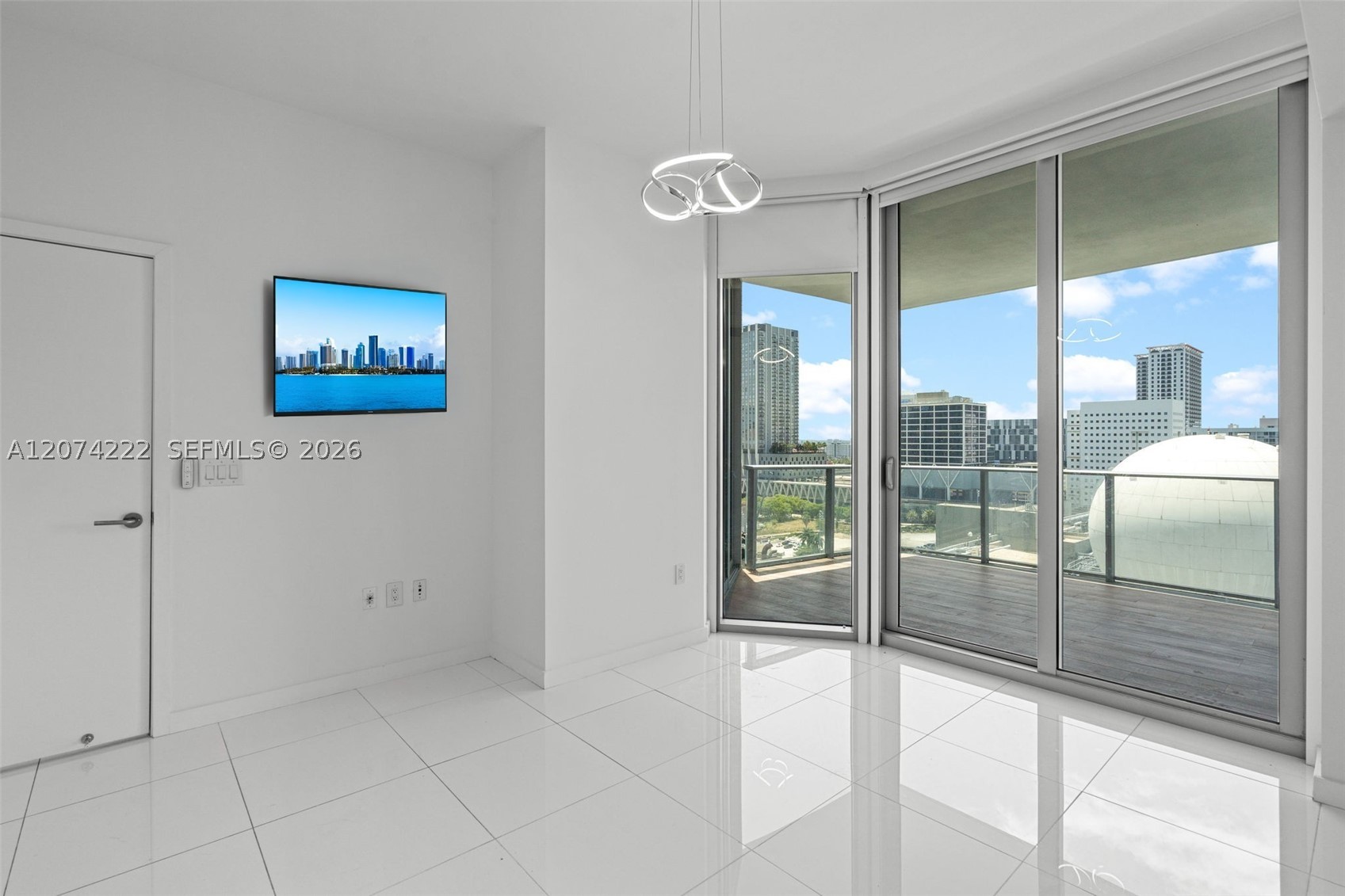 851 NE 1st Ave #1506, Miami FL 33132