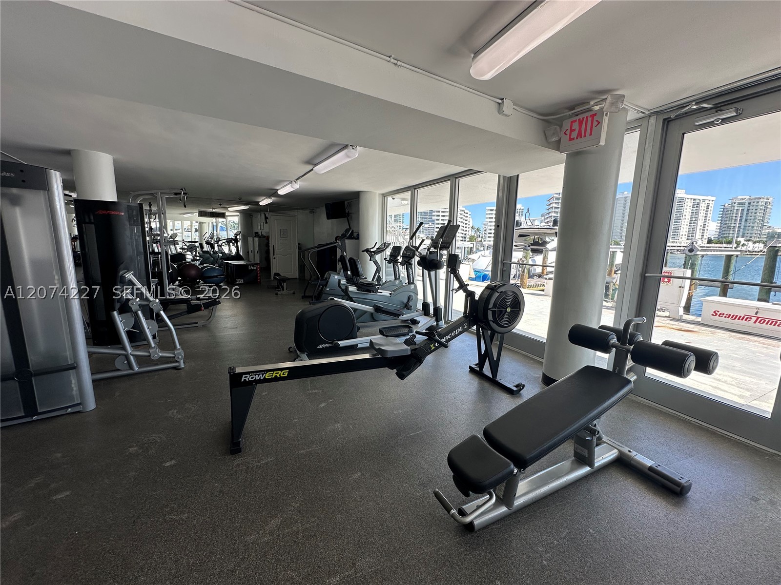 900 Bay Dr #413, Miami Beach FL 33141