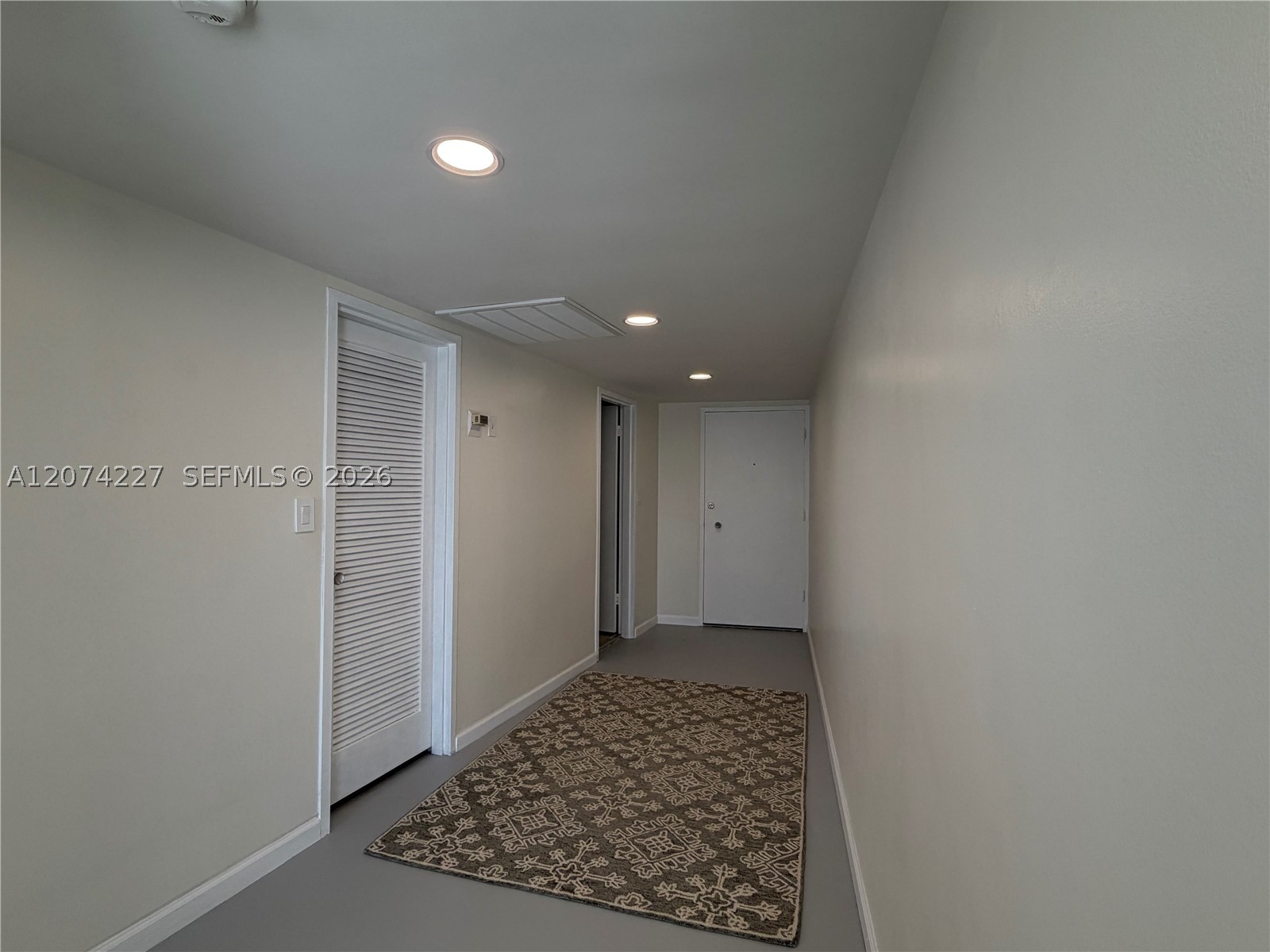 900 Bay Dr #413, Miami Beach FL 33141