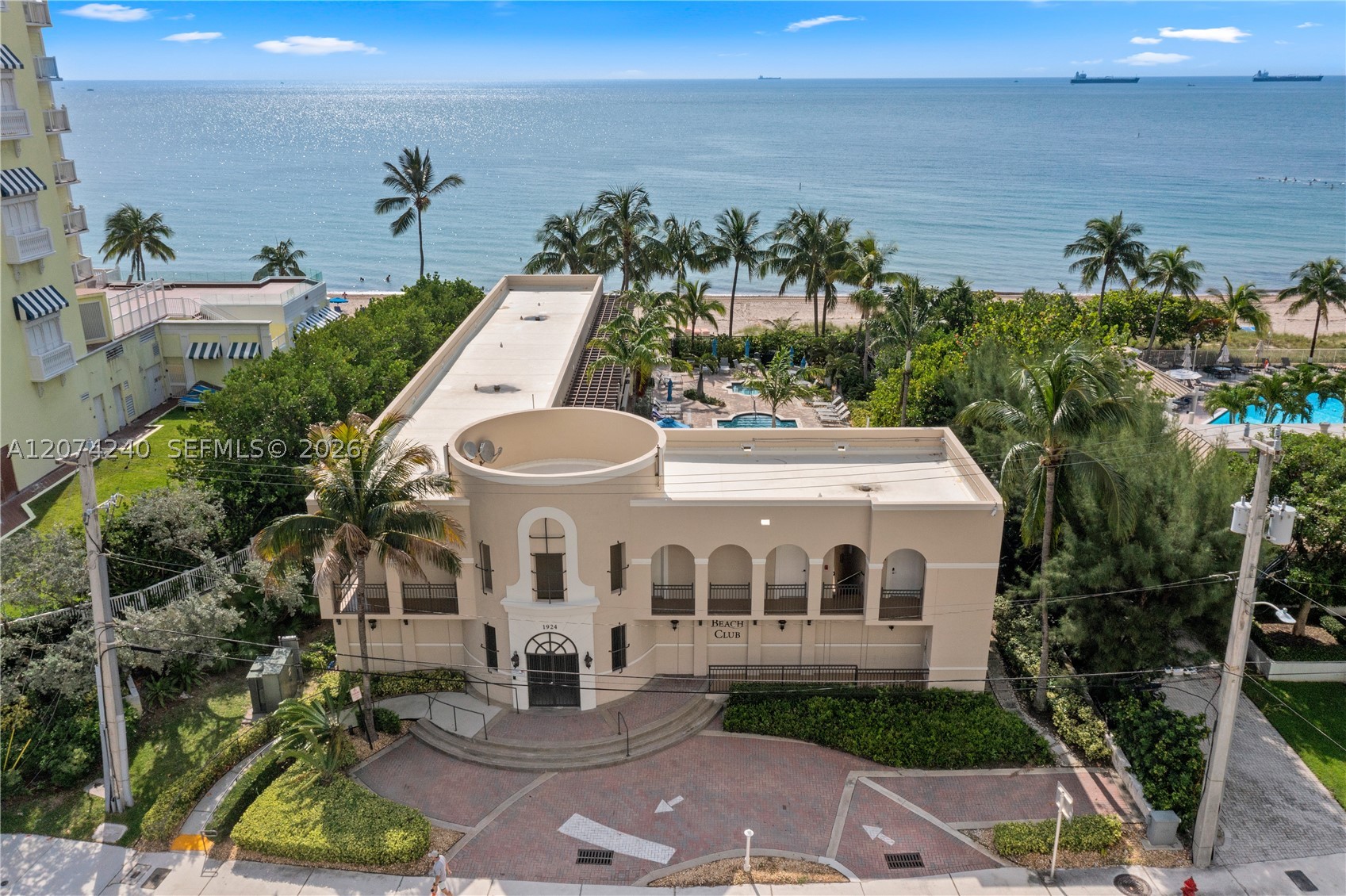 2011 N Ocean Blvd #401, Fort Lauderdale FL 33305