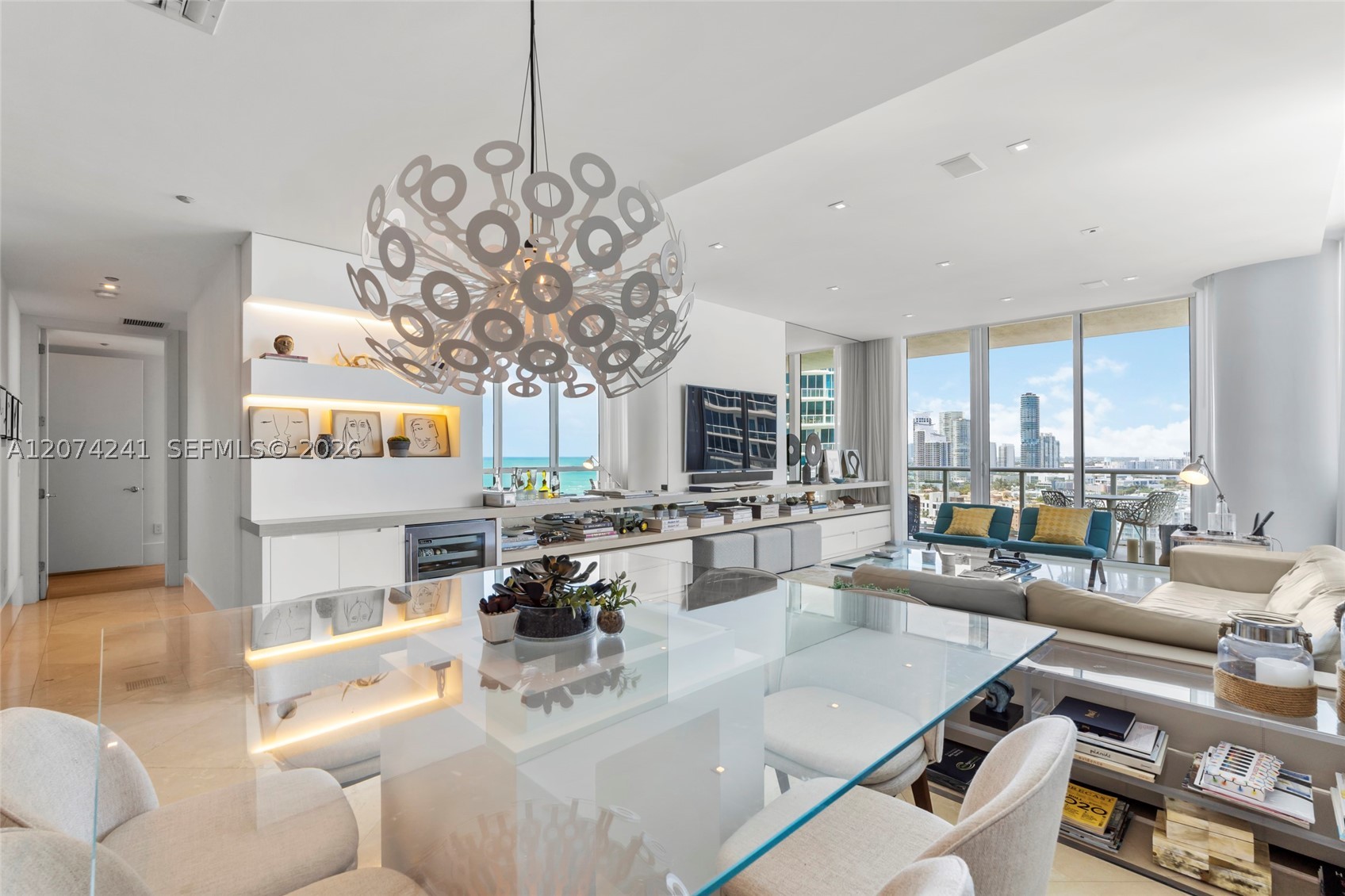 100 S Pointe Dr #1810, Miami Beach FL 33139