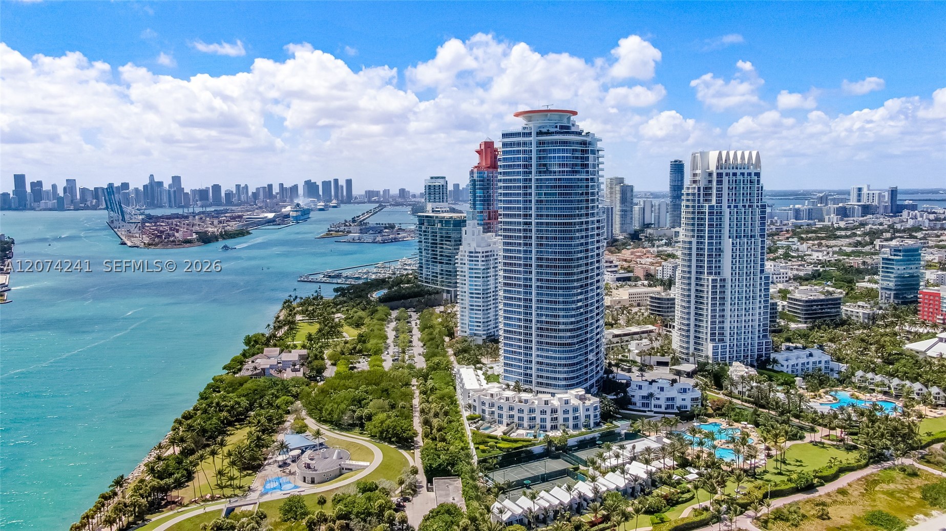 100 S Pointe Dr #1810, Miami Beach FL 33139