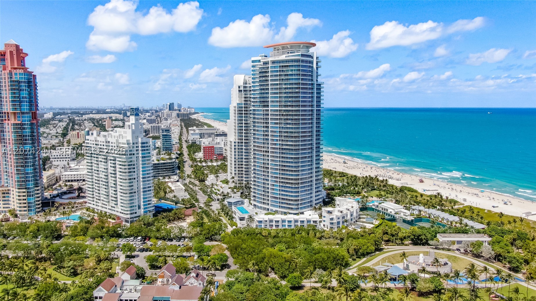 100 S Pointe Dr #1810, Miami Beach FL 33139