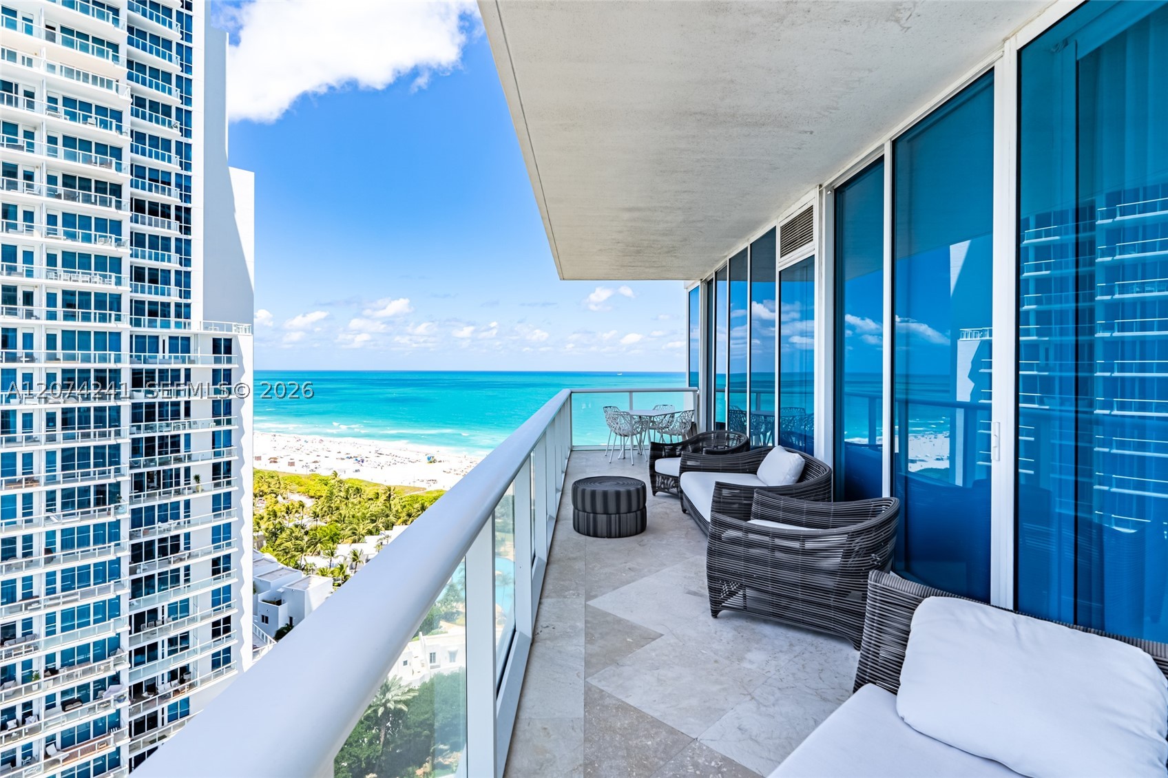 100 S Pointe Dr #1810, Miami Beach FL 33139