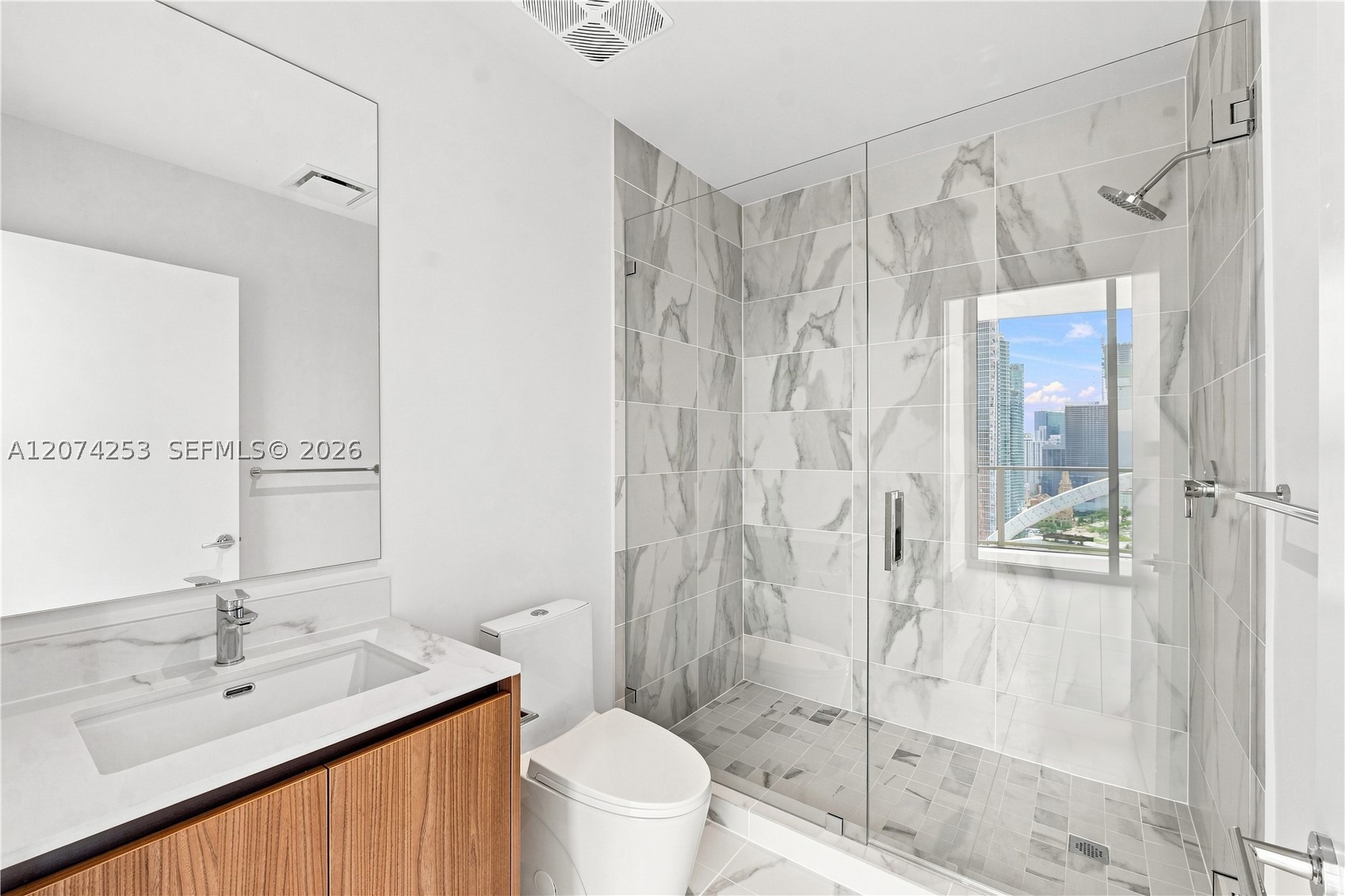 1400 Biscayne Blvd #3201, Miami FL 33132