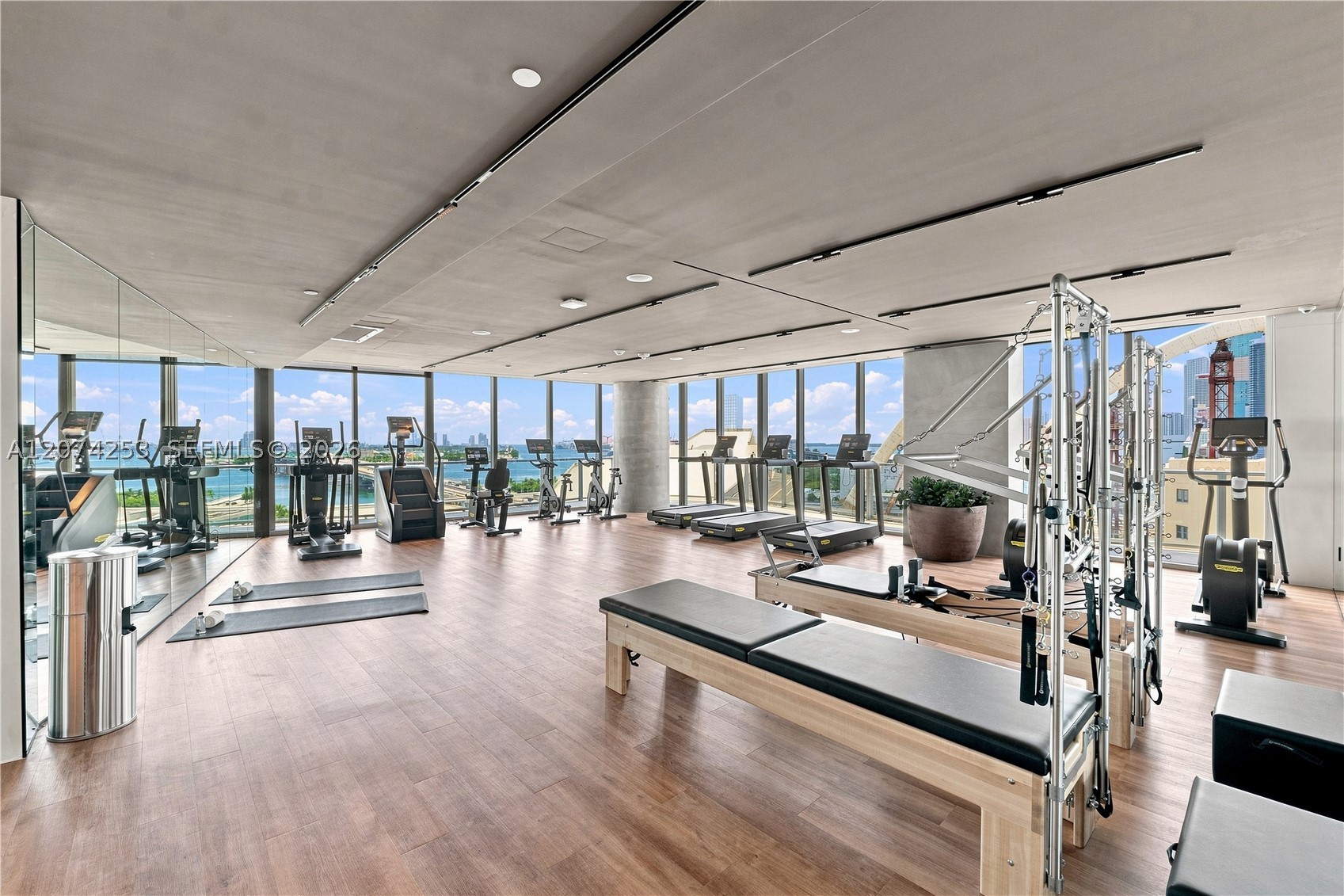 1400 Biscayne Blvd #3201, Miami FL 33132