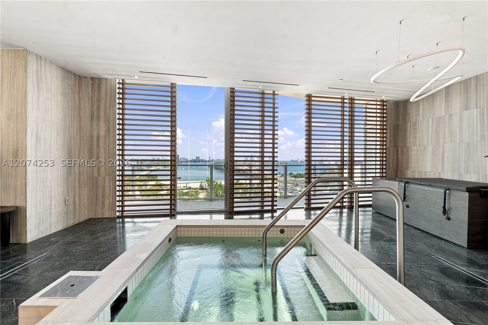 1400 Biscayne Blvd #3201, Miami FL 33132