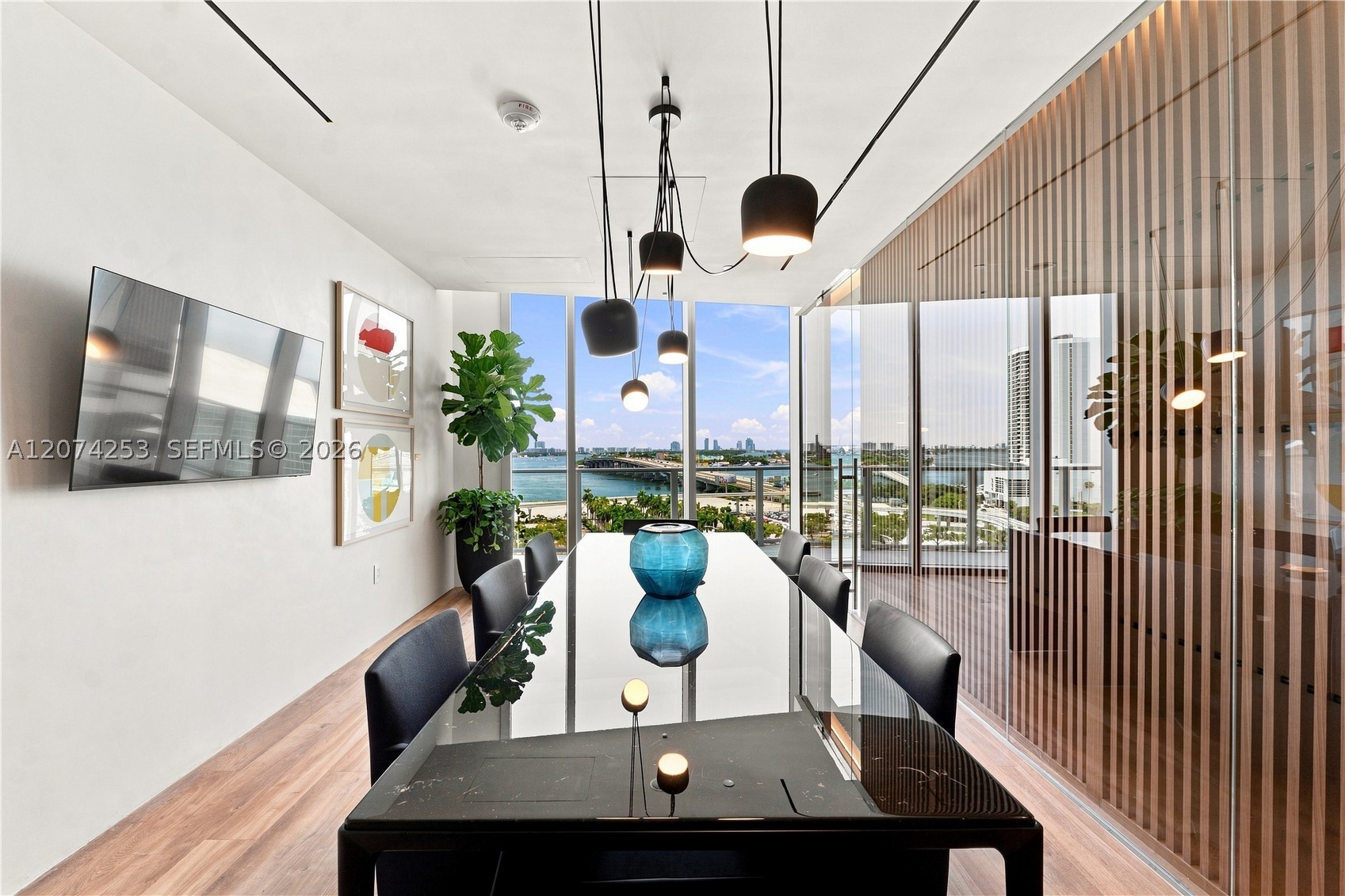 1400 Biscayne Blvd #3201, Miami FL 33132