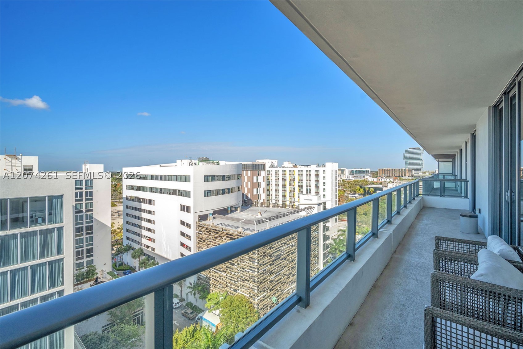 2960 NE 207th St #1102, Aventura FL 33180