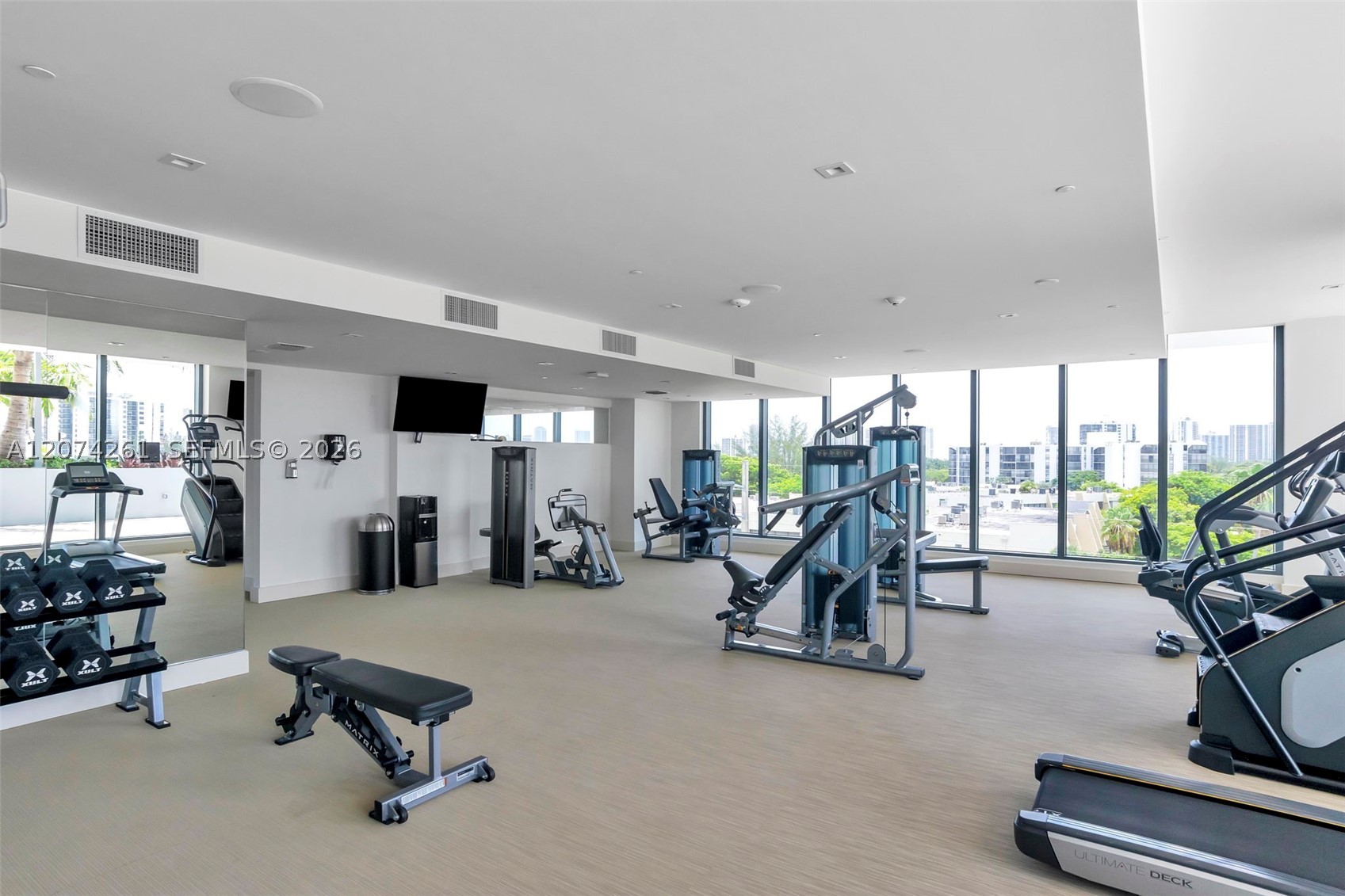 2960 NE 207th St #1102, Aventura FL 33180