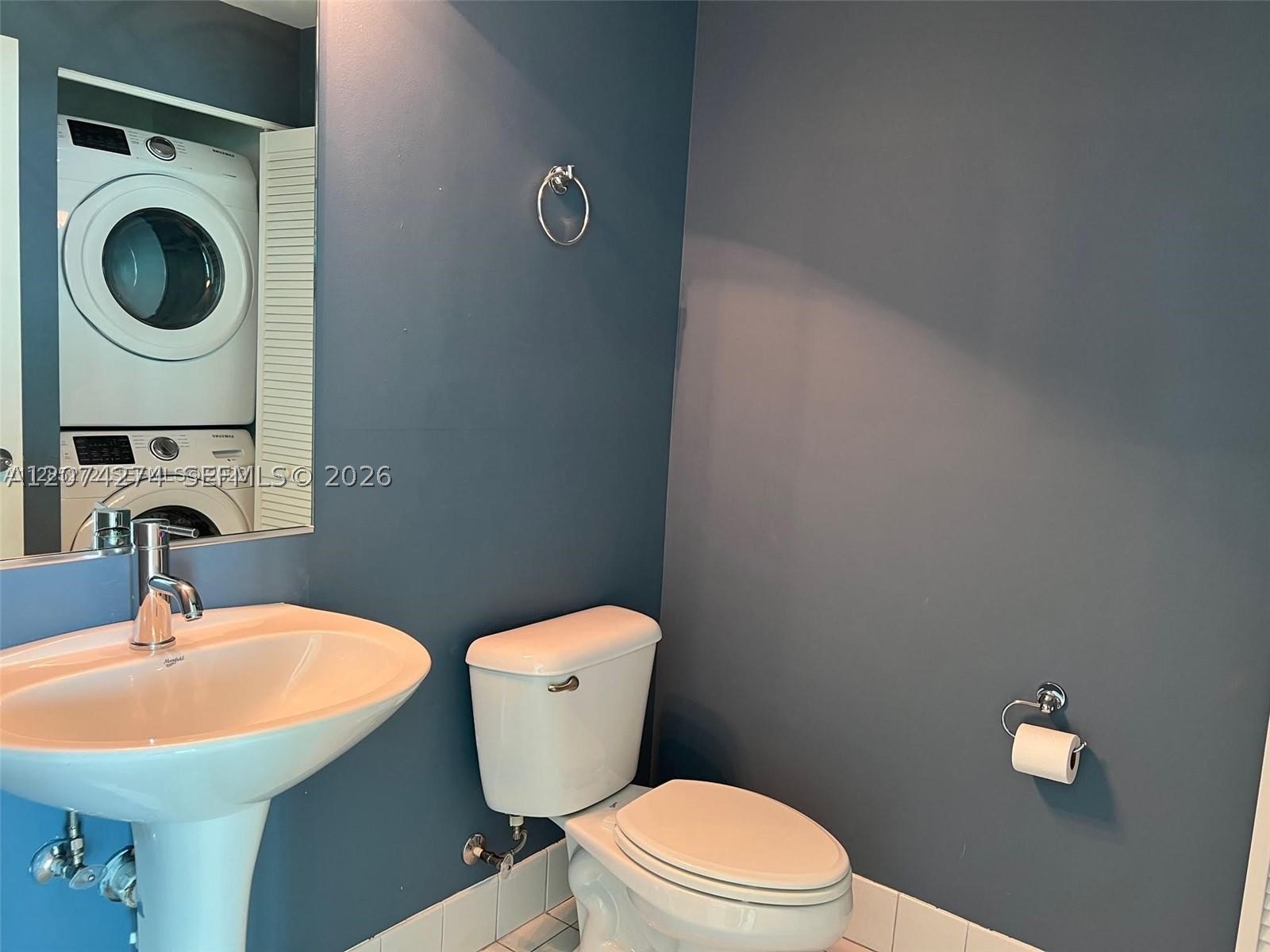 888 Biscayne Blvd #3110, Miami FL 33132
