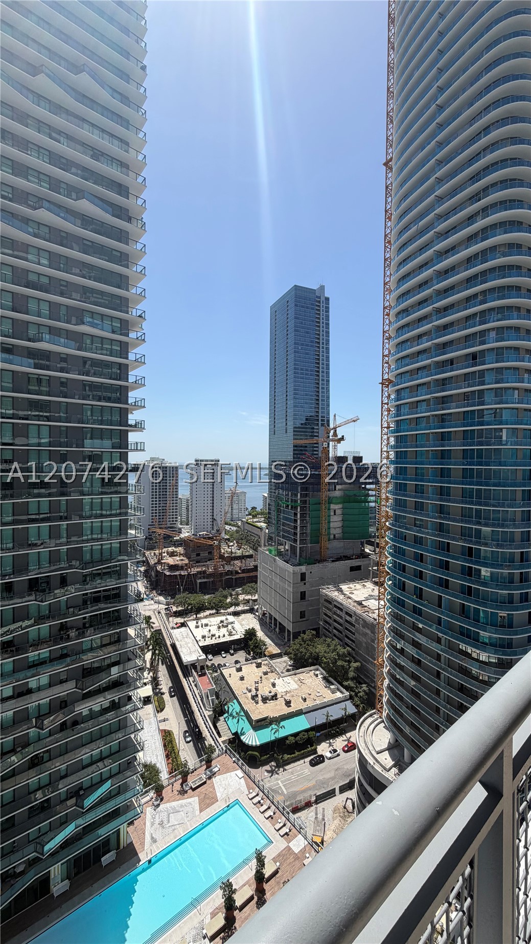 60 SW 13th St #2610, Miami FL 33130