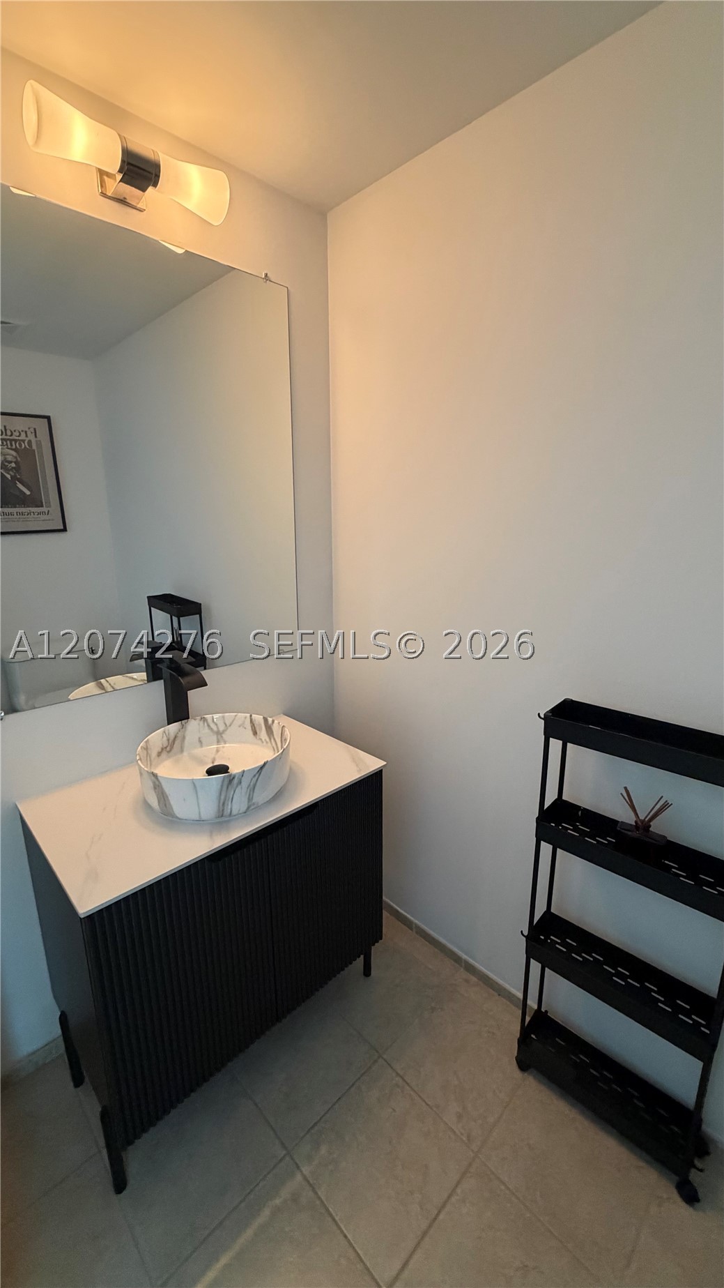60 SW 13th St #2610, Miami FL 33130