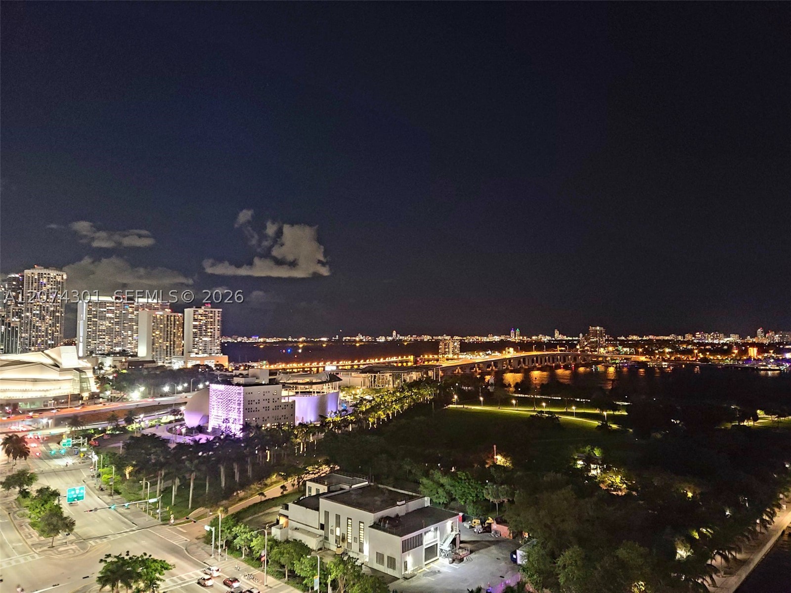888 Biscayne Blvd #1610, Miami FL 33132
