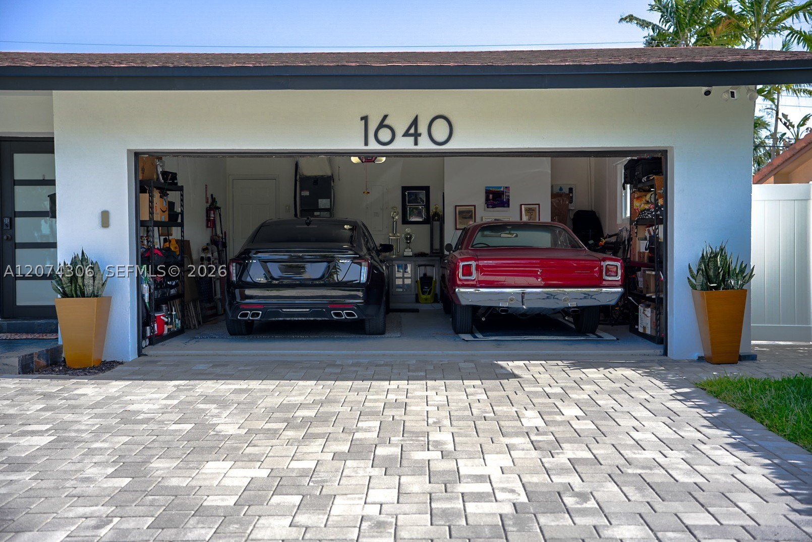 1640 NE 59th Pl, Fort Lauderdale FL 33334